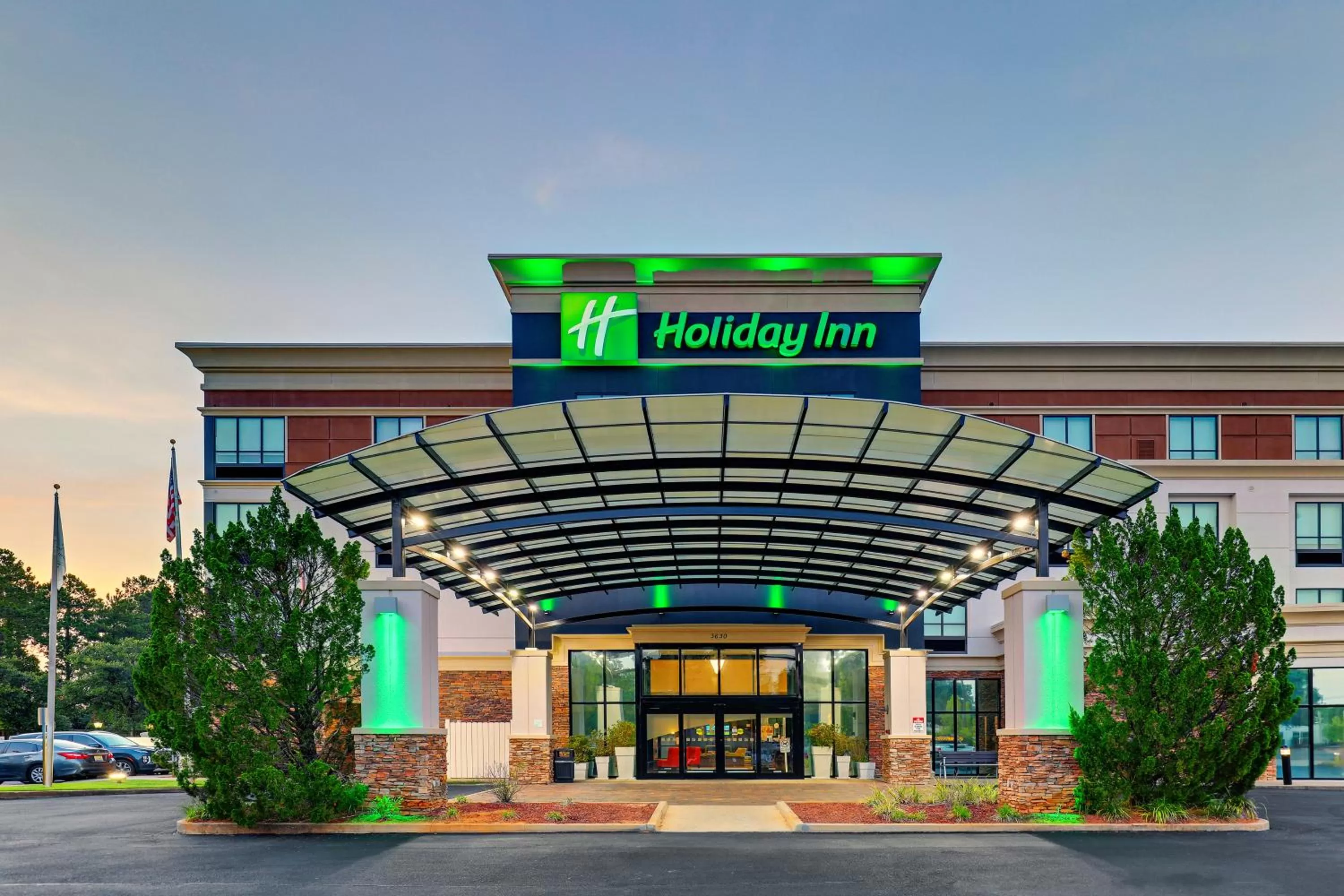 Property building in Holiday Inn Mobile Airport by IHG