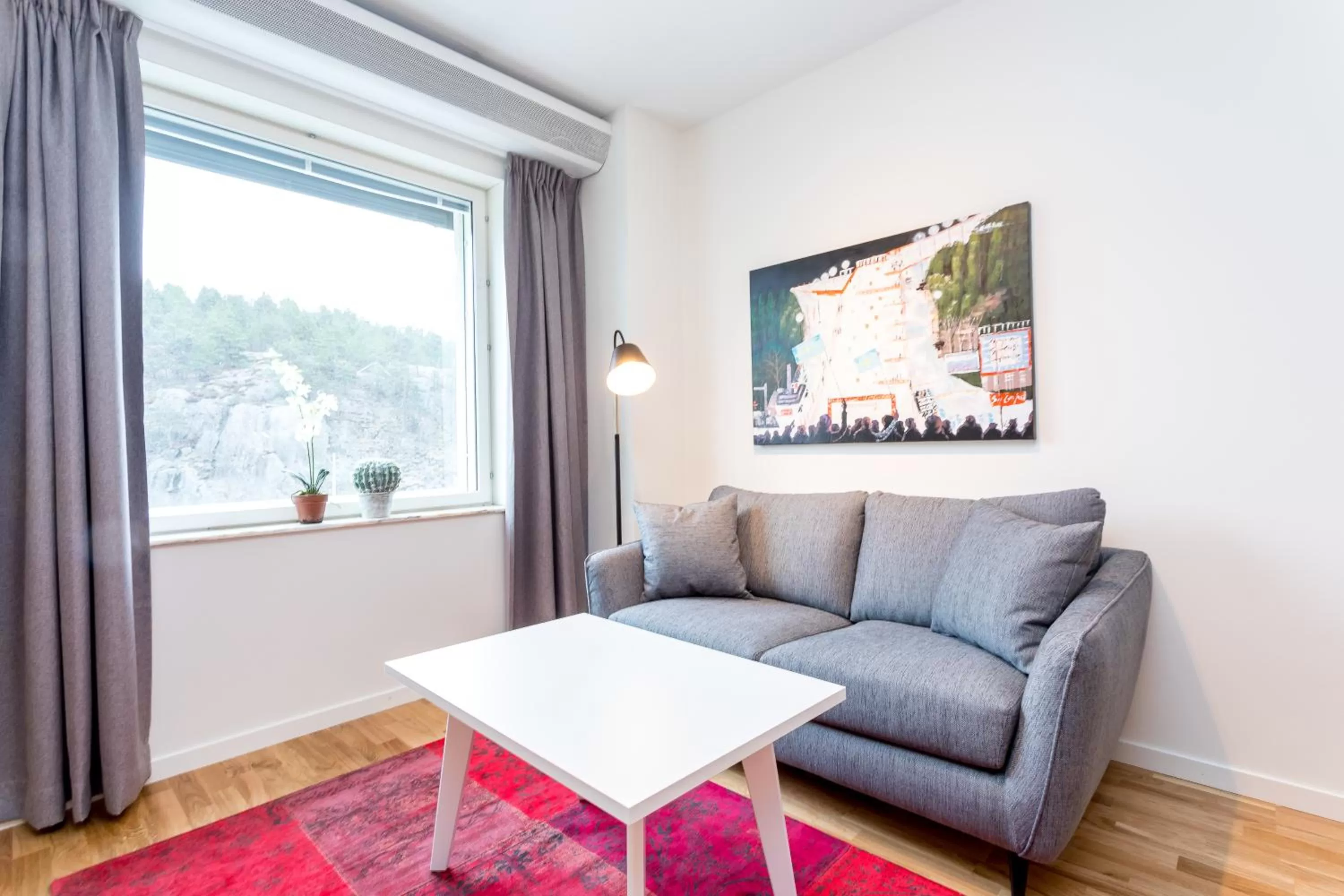 Seating area in ApartDirect Hammarby Sjöstad