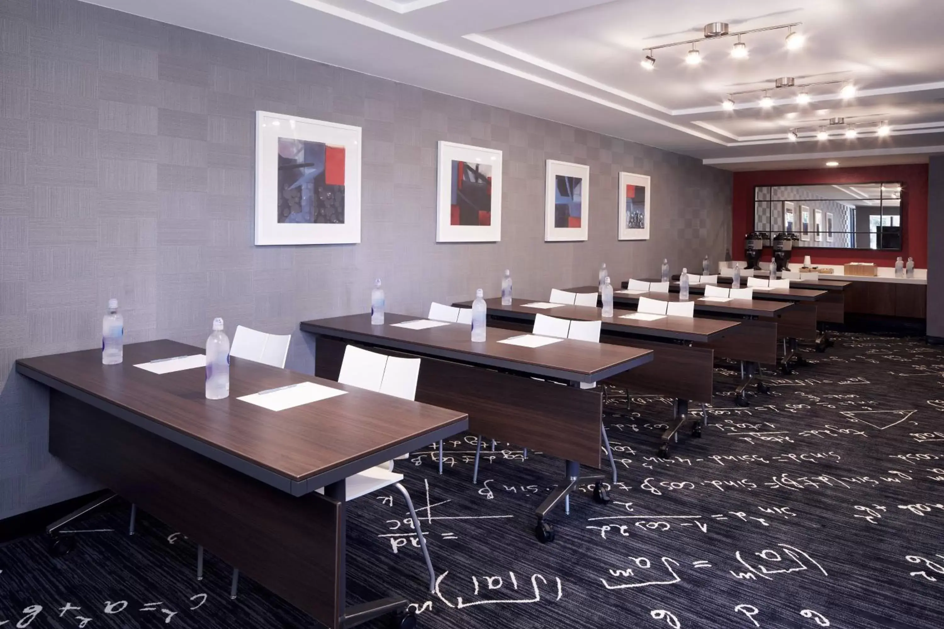 Meeting/conference room in Fairfield Inn & Suites By Marriott Camarillo