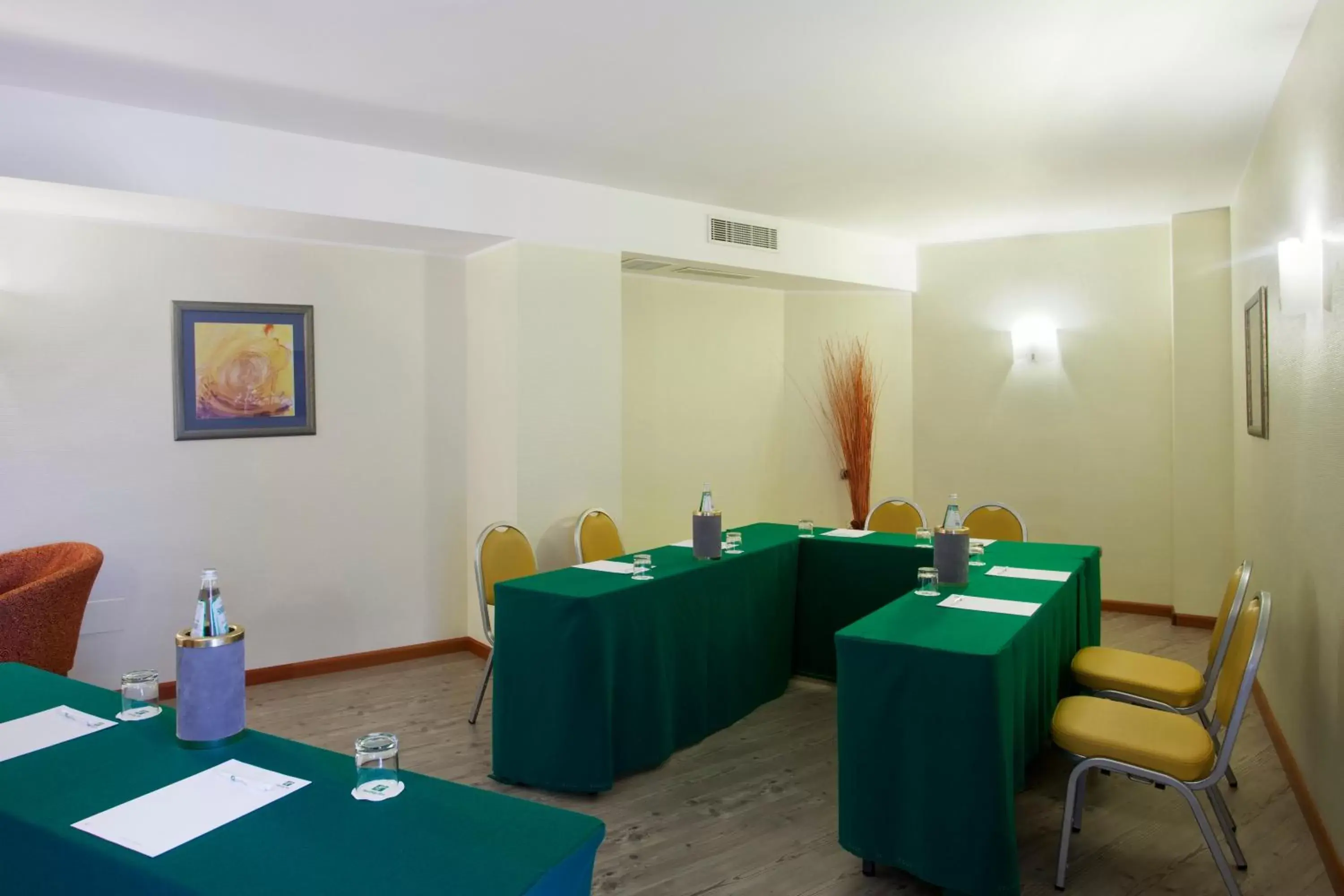 Meeting/conference room, Business Area/Conference Room in Holiday Inn Cagliari, an IHG Hotel