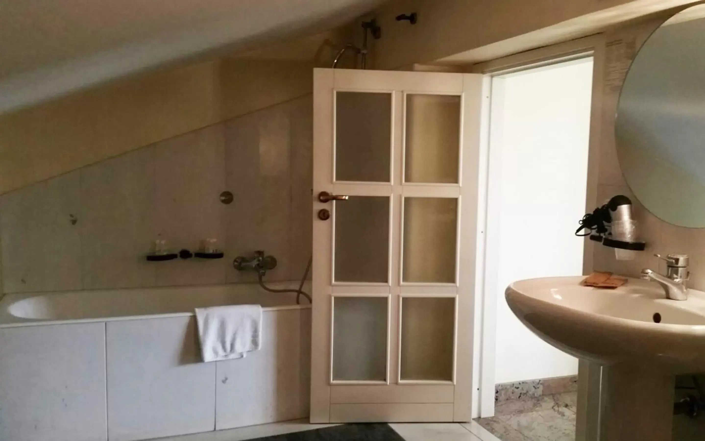 Bathroom in Hotel Borgo Verde