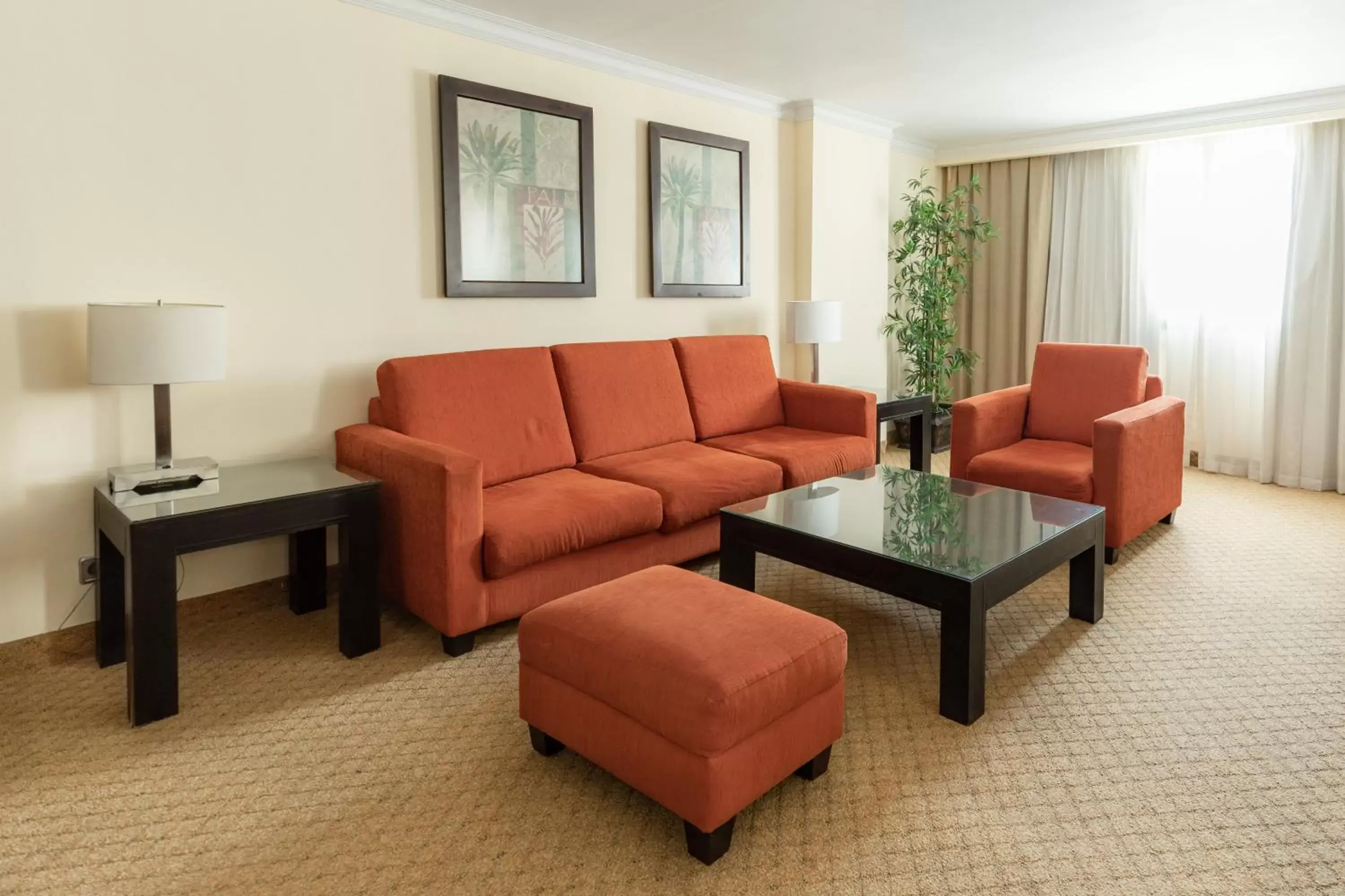 Living room, Seating Area in Dominican Fiesta Hotel & Casino