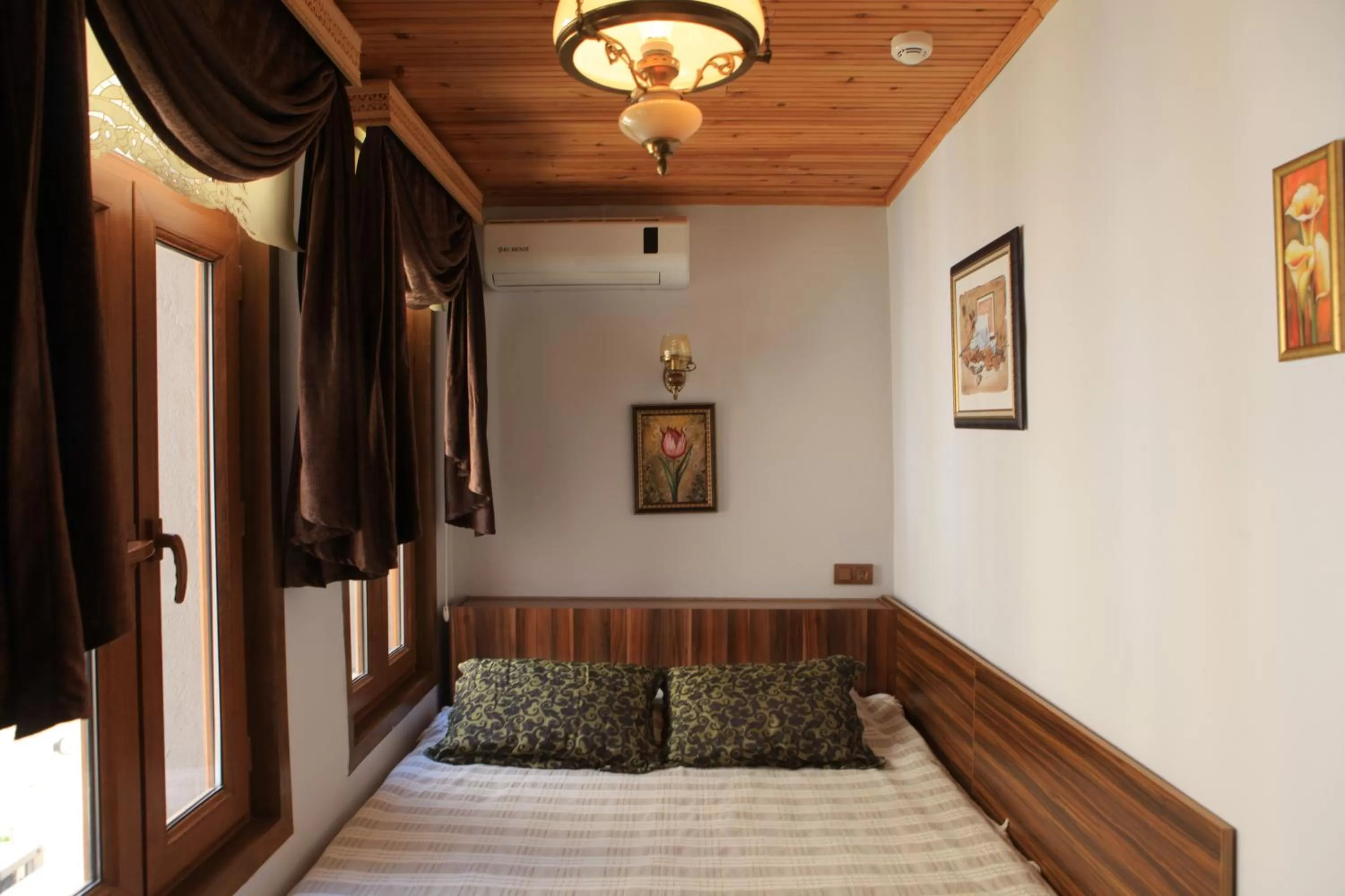 Decorative detail, Bed in Tom Square Boutique Hotel