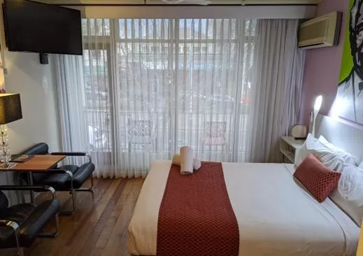 Bed in Tolarno Hotel