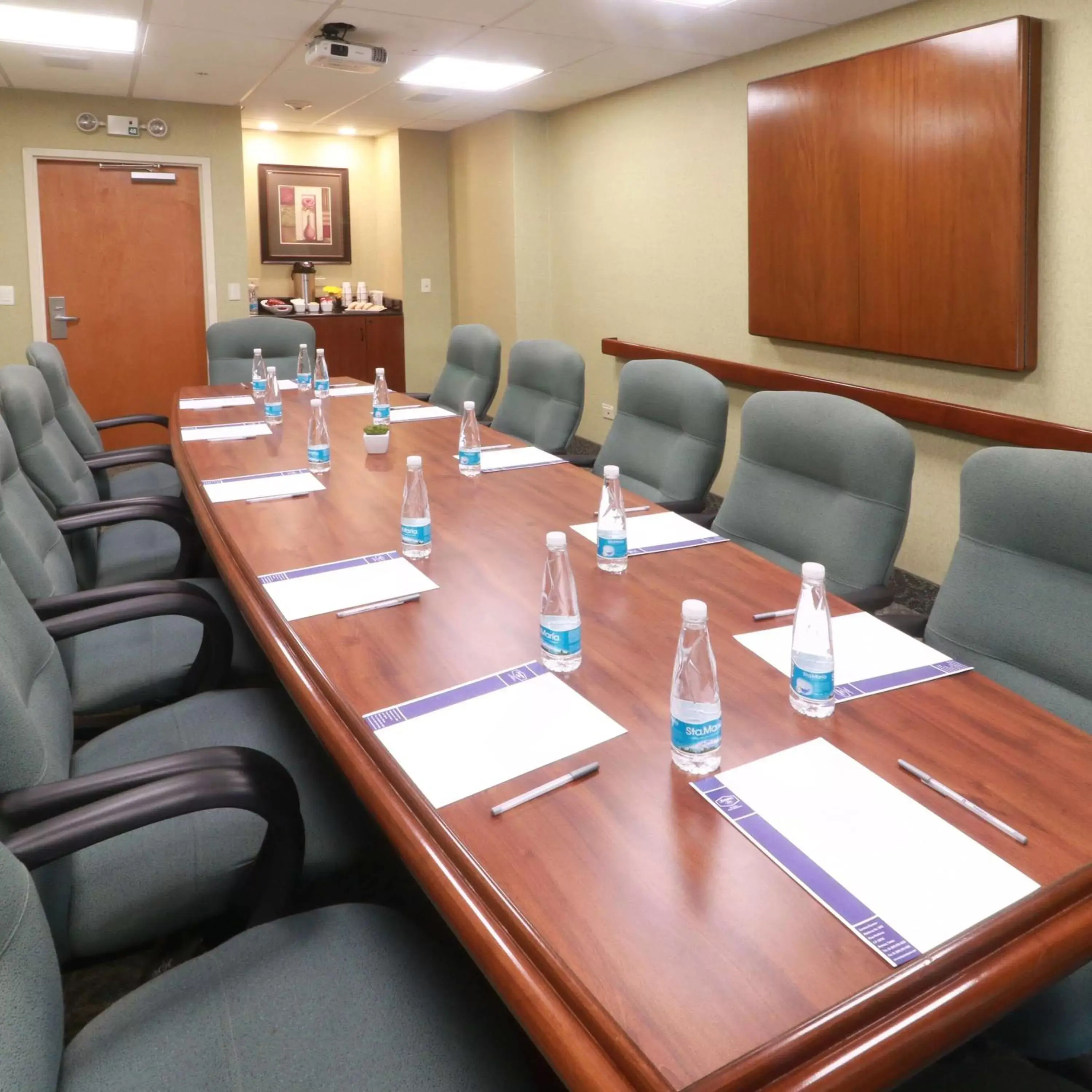 Meeting/conference room, Business Area/Conference Room in Hampton by Hilton Reynosa Zona Industrial