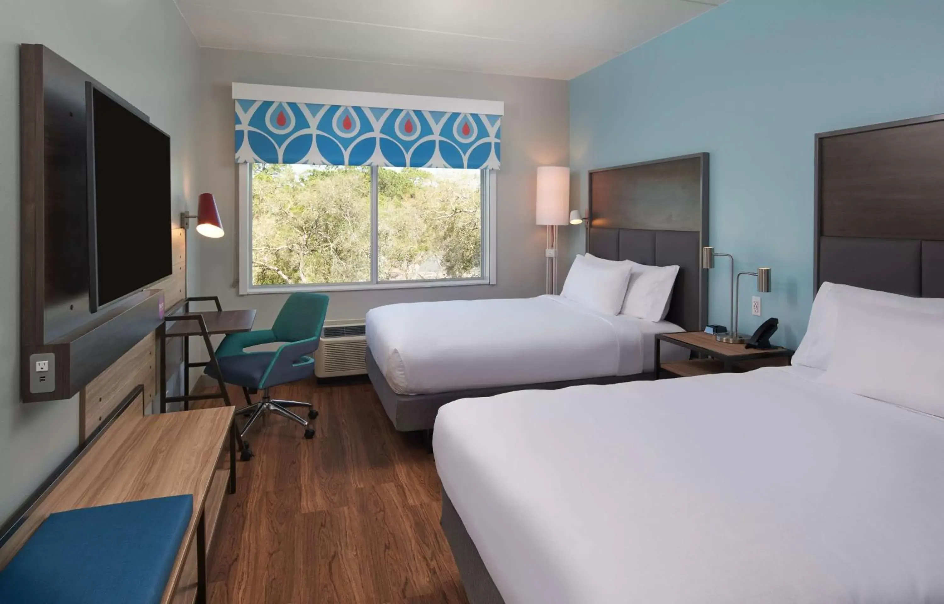 Queen Room with Two Queen Beds - Hearing Accessible in Tru By Hilton Jacksonville South Mandarin, Fl Queen Room with Two Queen Beds - Hearing Accessible in Tru By Hilton Jacksonville South Mandarin, Fl