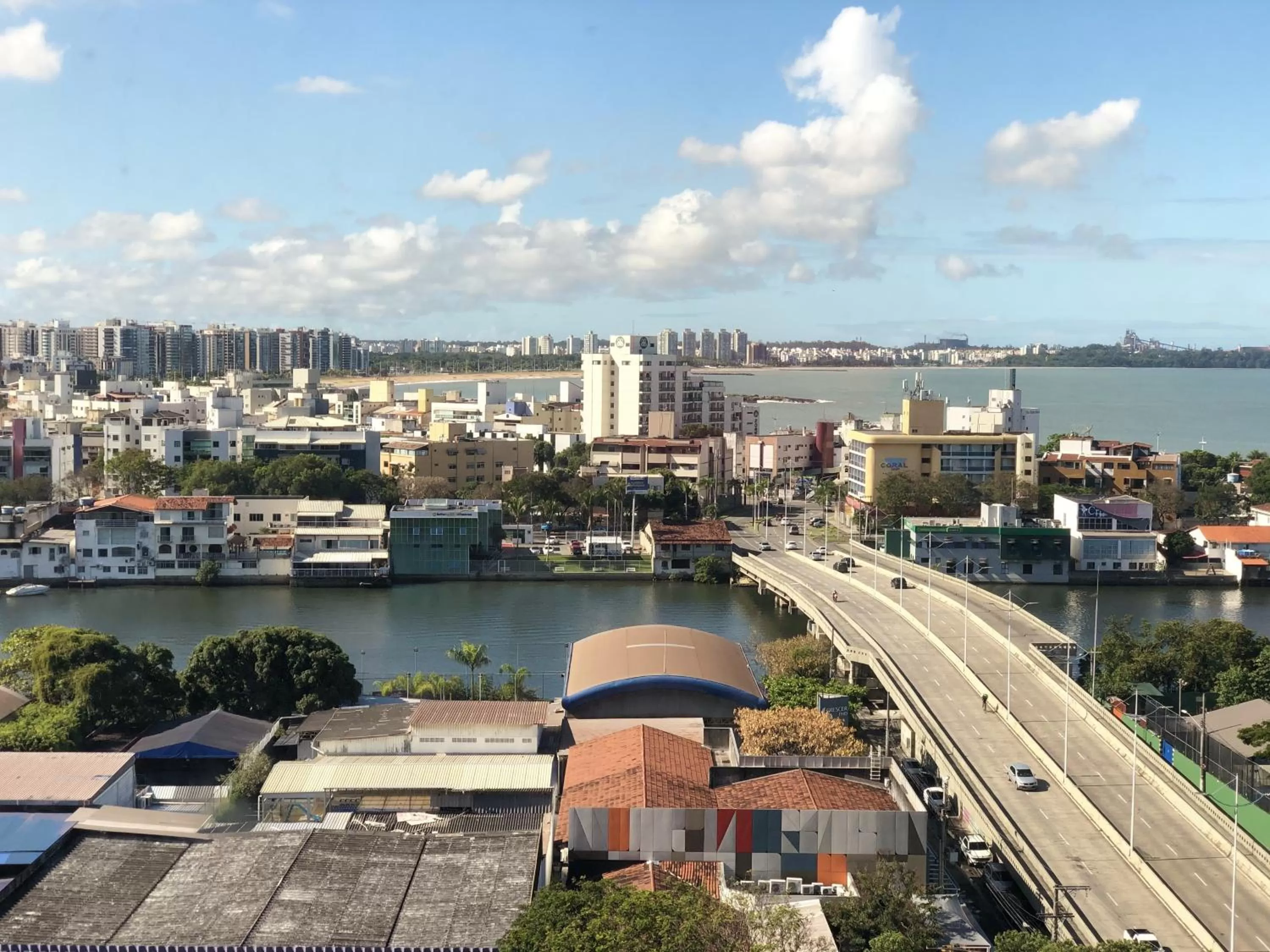 Day in ibis Vitoria Praia do Canto