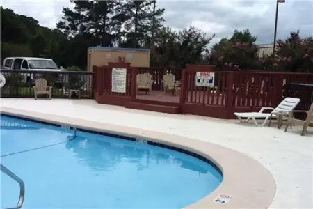 Swimming pool in Baymont by Wyndham Greenville