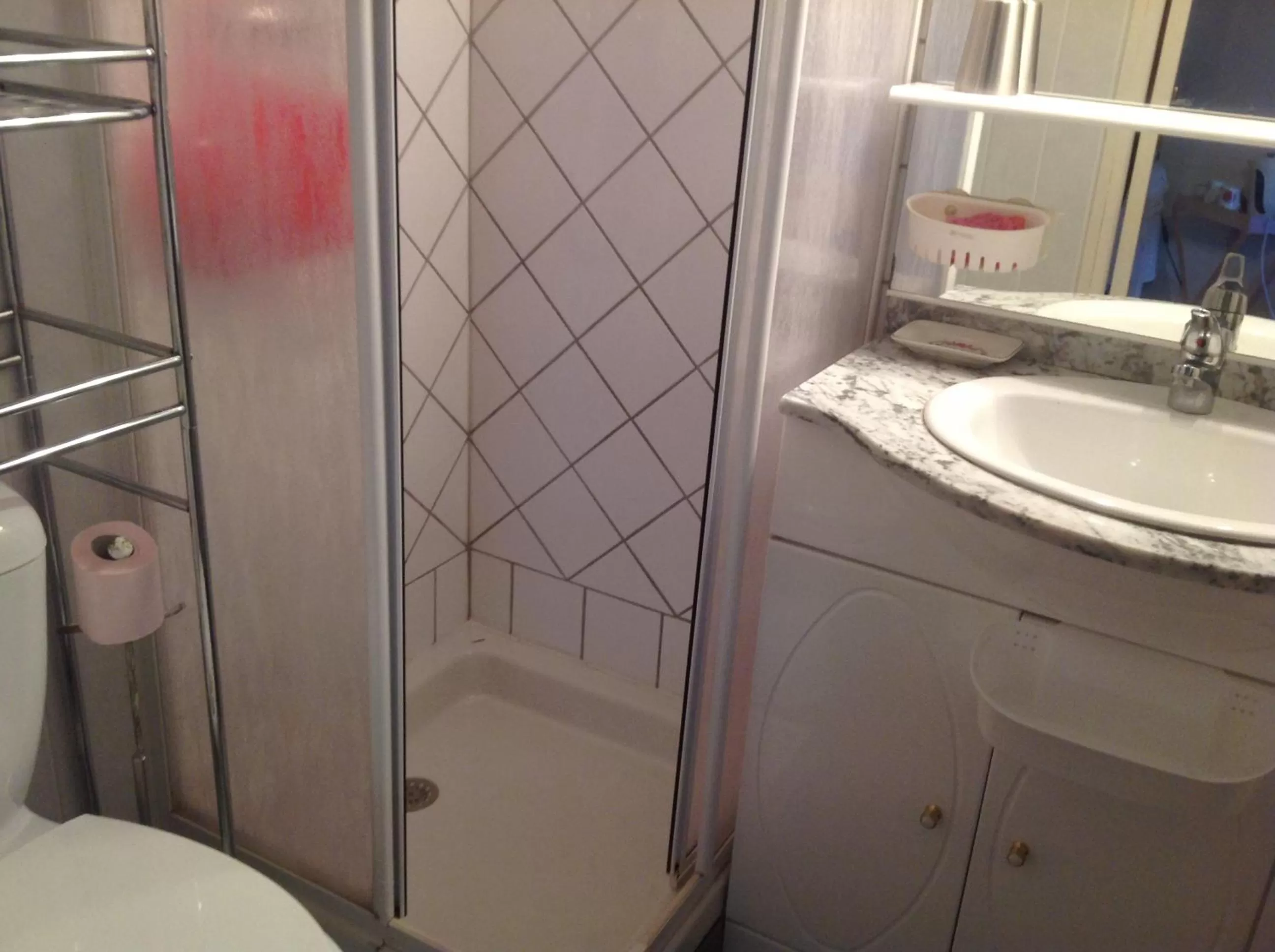 Bathroom in La Demeure aux Hortensias