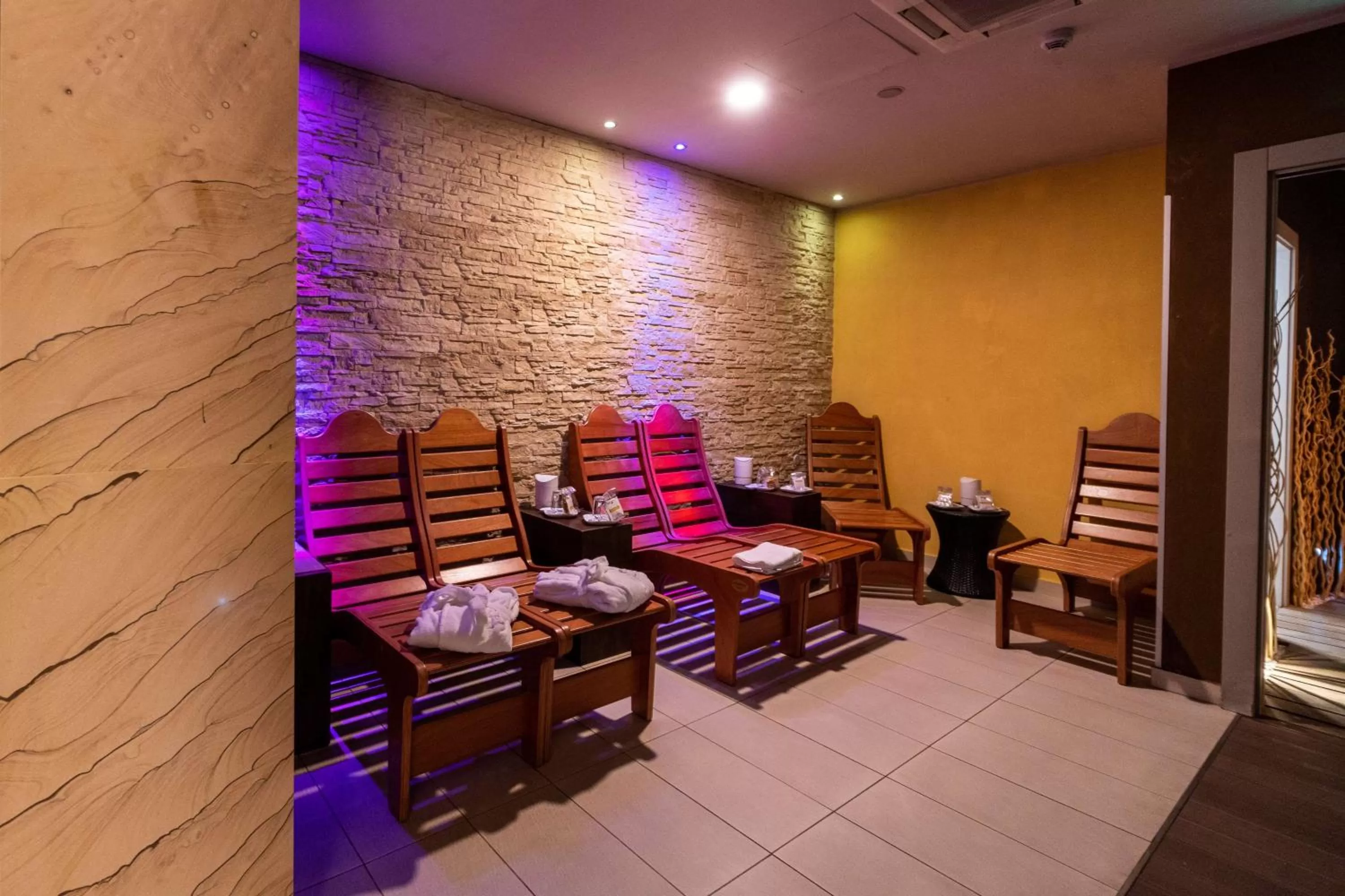 Spa and wellness centre/facilities in Best Western Plus Hotel Perla Del Porto