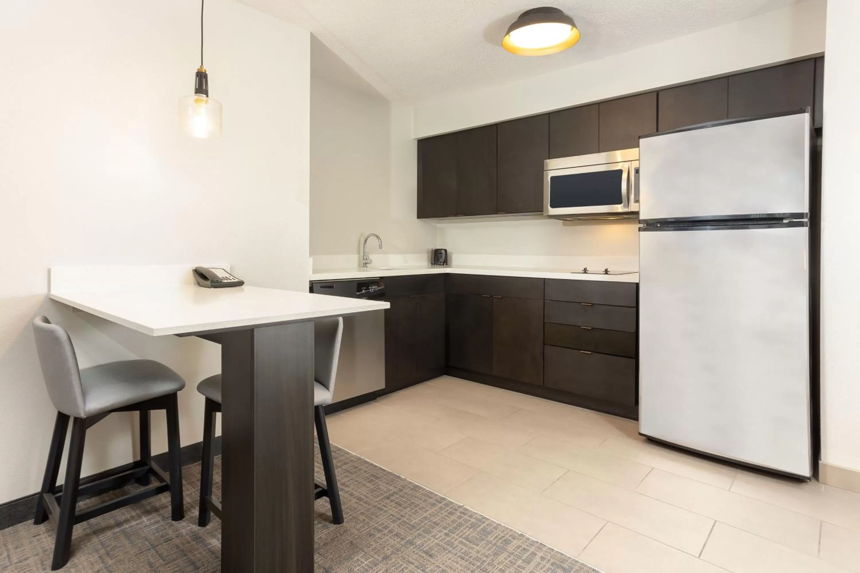 Kitchen or kitchenette in Residence Inn by Marriott North Little Rock