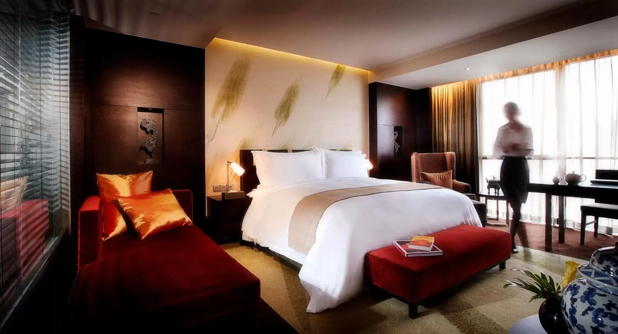 Photo of the whole room, Bed in InterContinental Beijing Beichen, an IHG Hotel