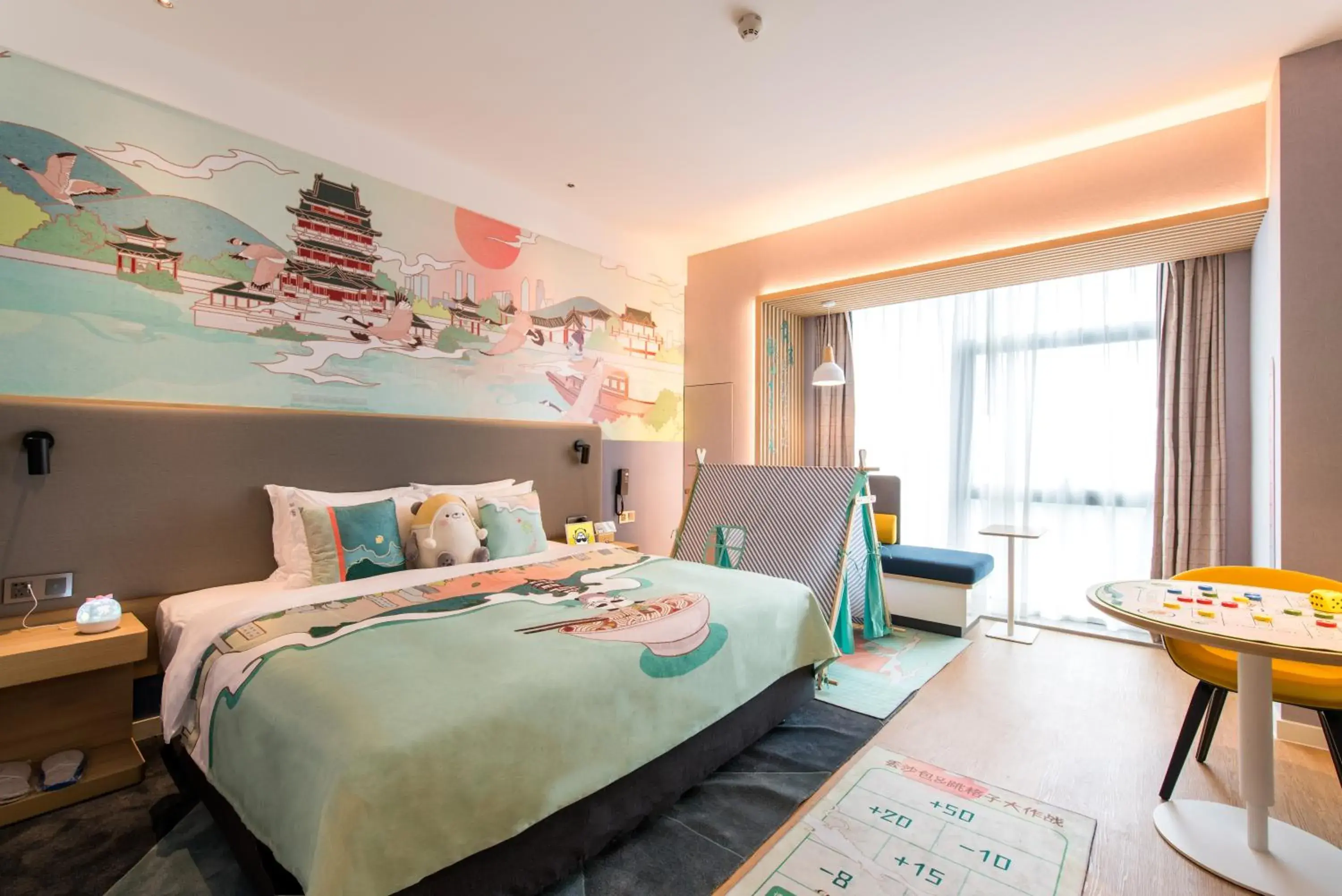 children, Bed in Holiday Inn Express Nanchang Riverside, an IHG Hotel