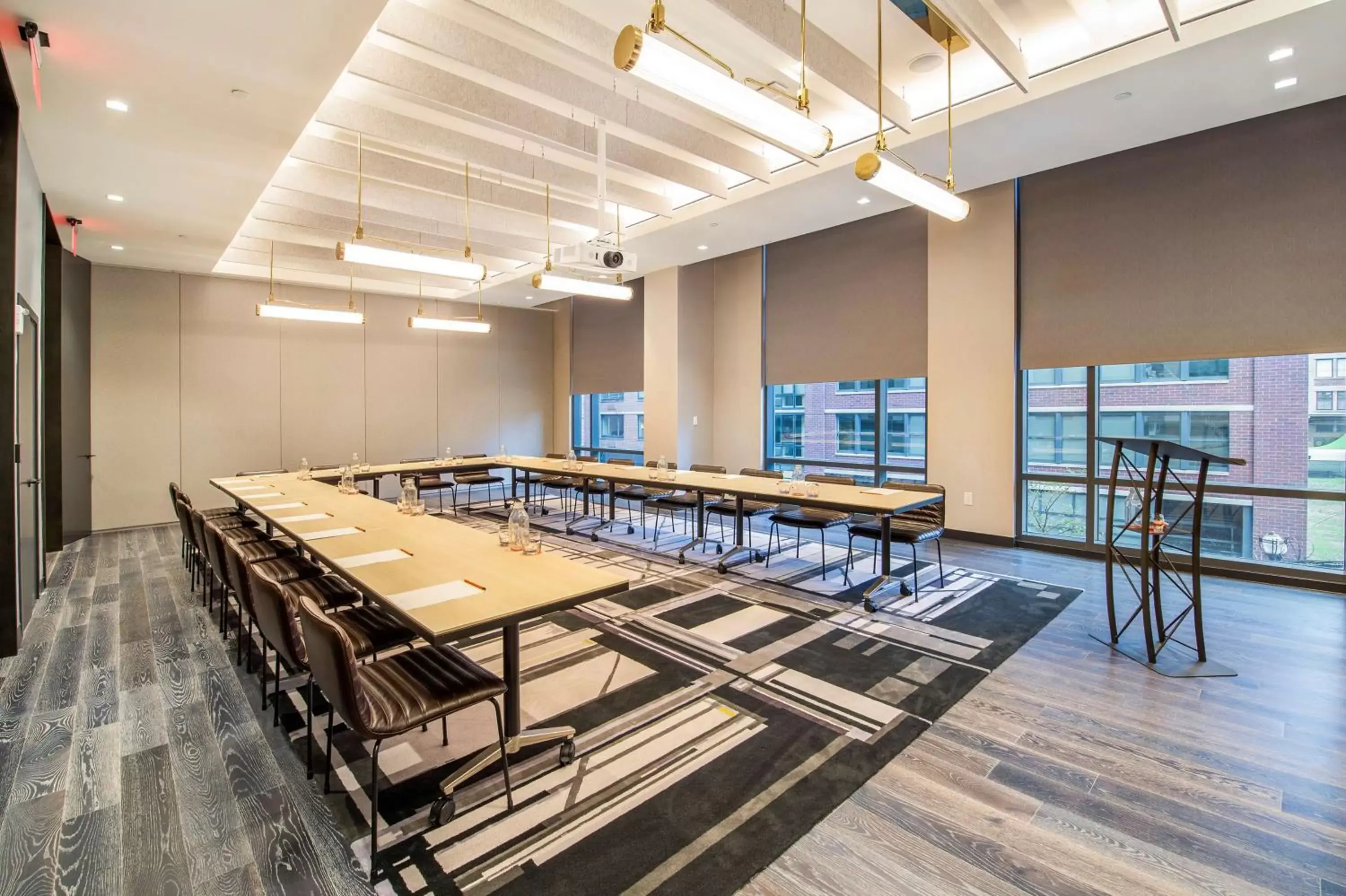Meeting/conference room in Canopy By Hilton Jersey City Arts District