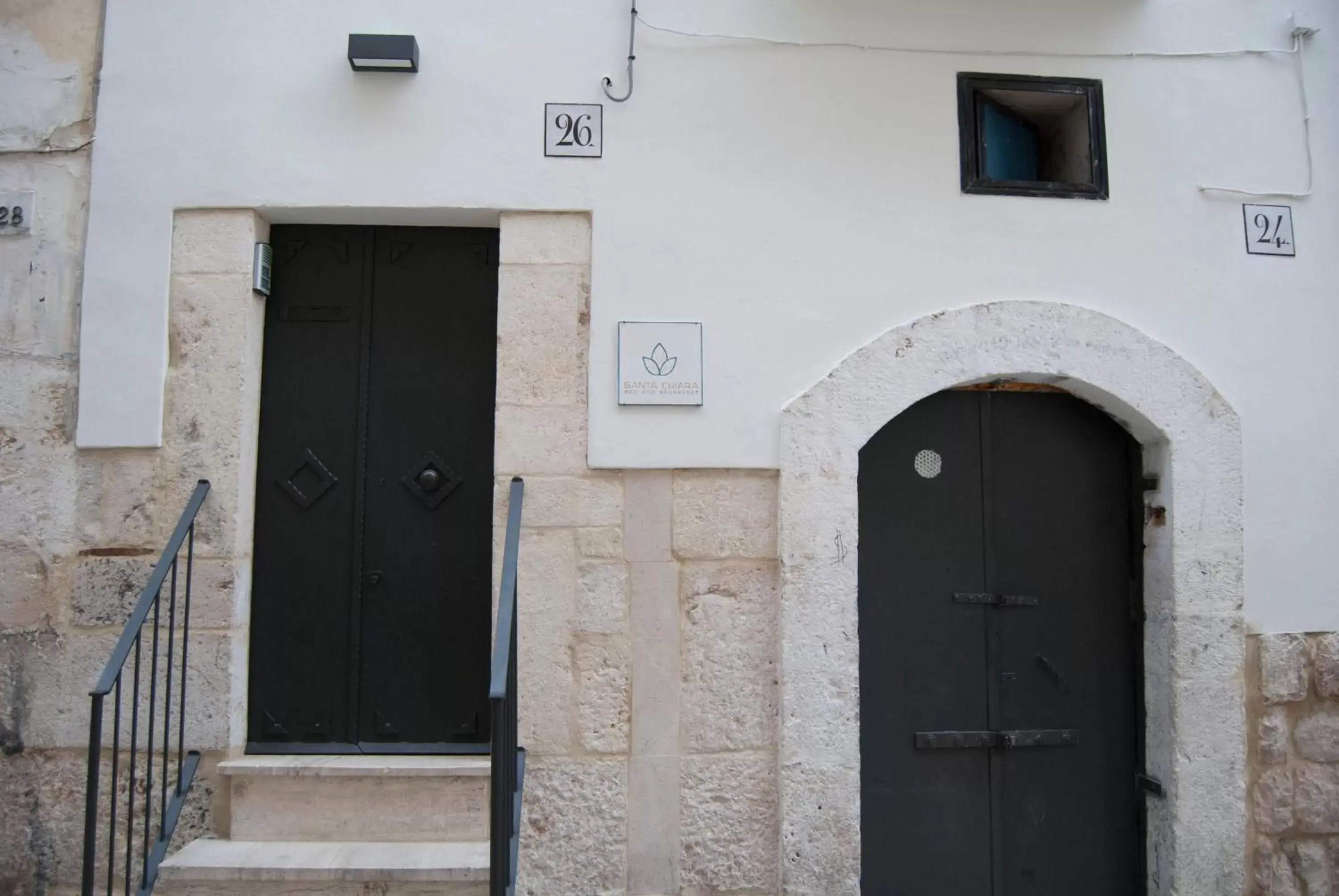 Facade/Entrance in B&B Santa Chiara