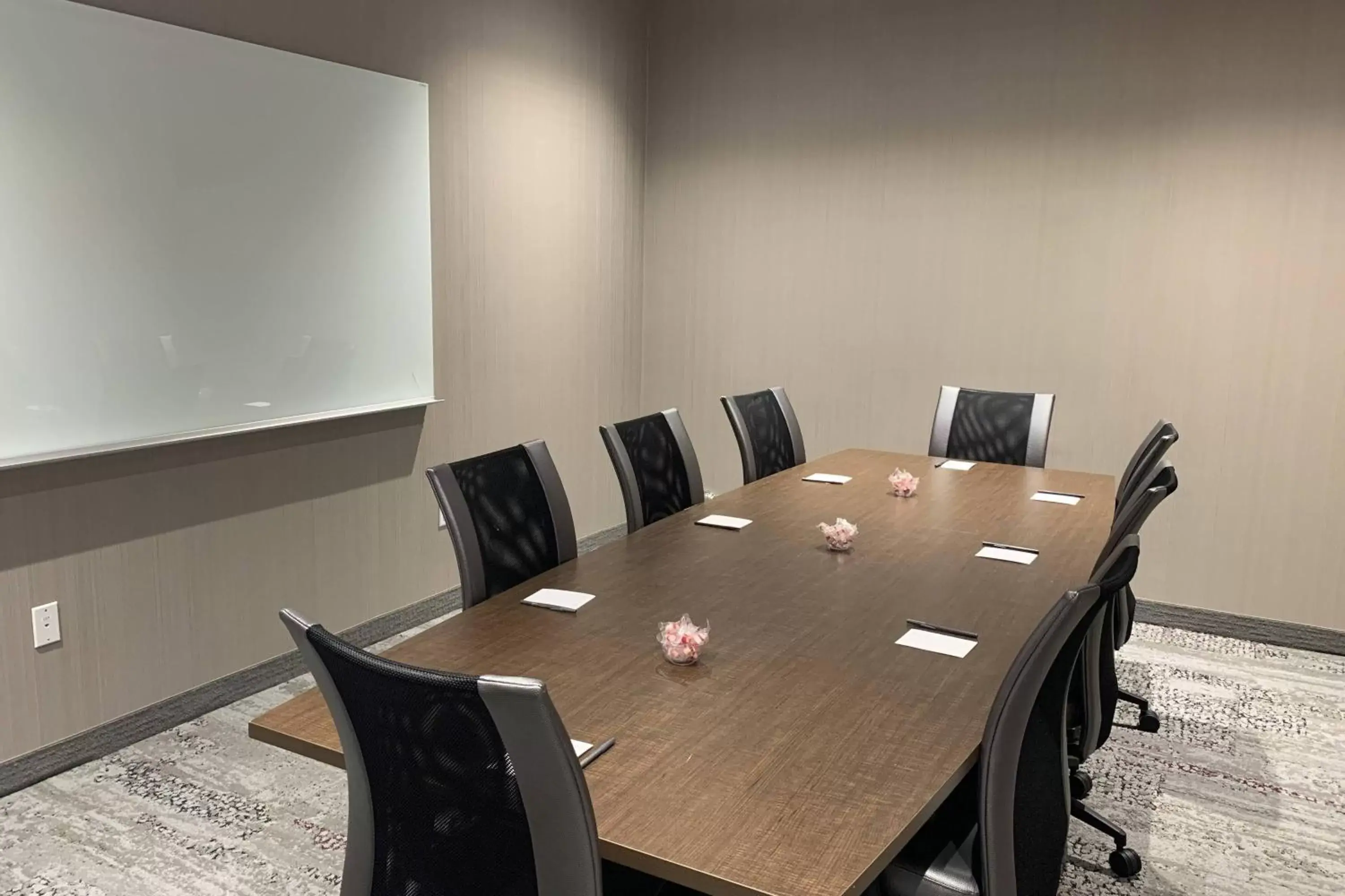 Meeting/conference room in Courtyard by Marriott North Brunswick