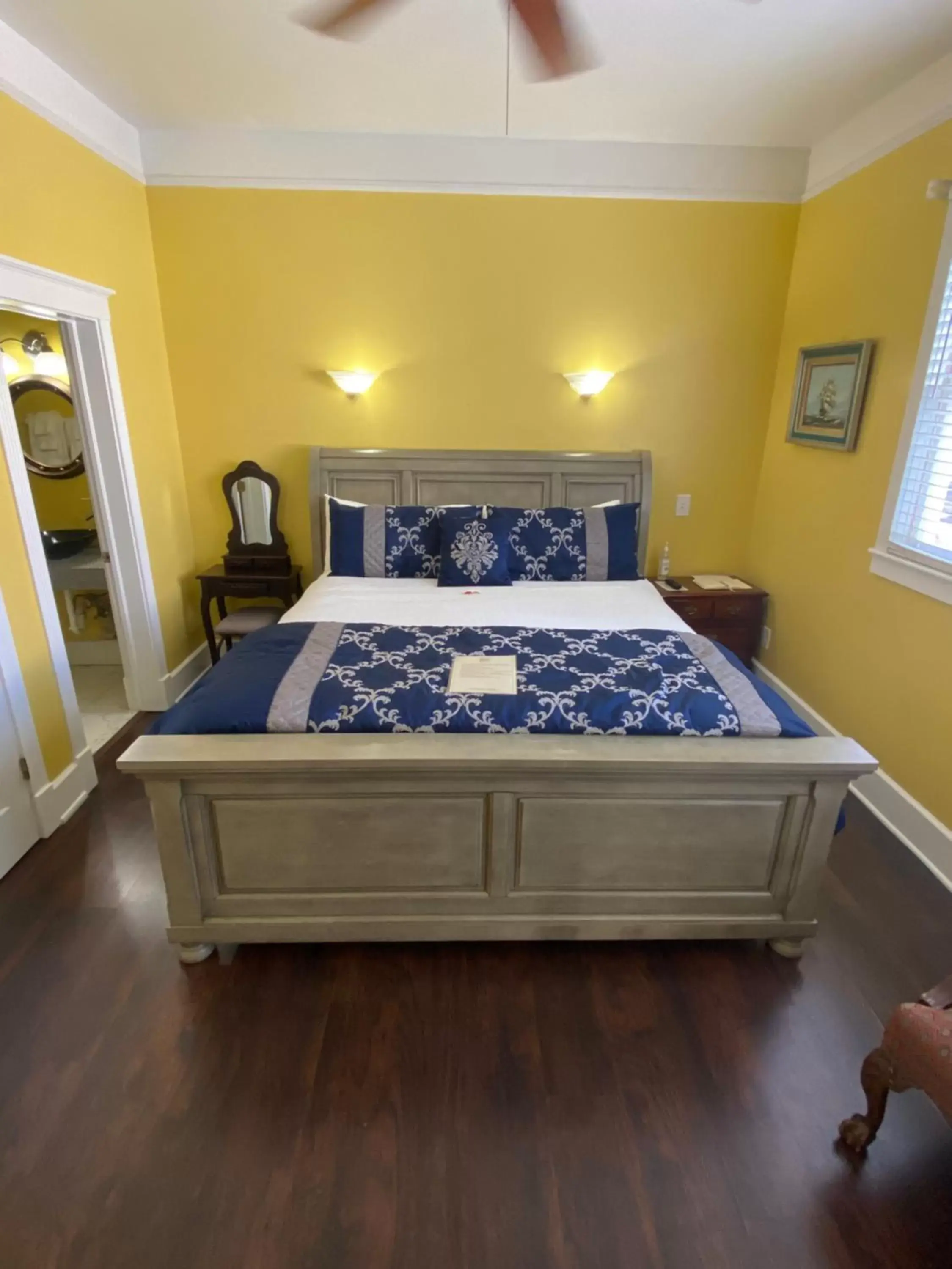 Bed in Carriage Way Centennial House - Adult Only- Saint Augustine