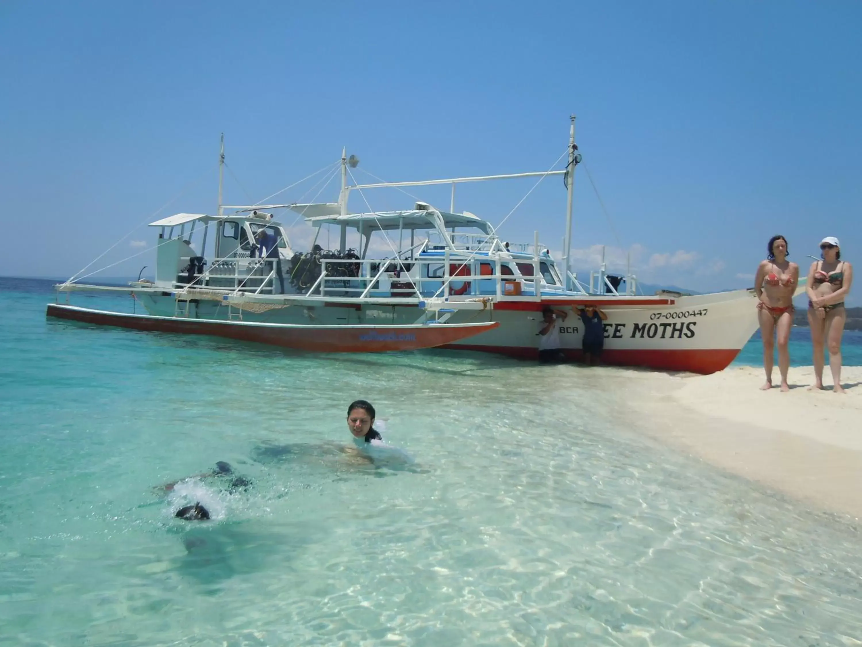 Snorkeling in Wellbeach Dive Resort