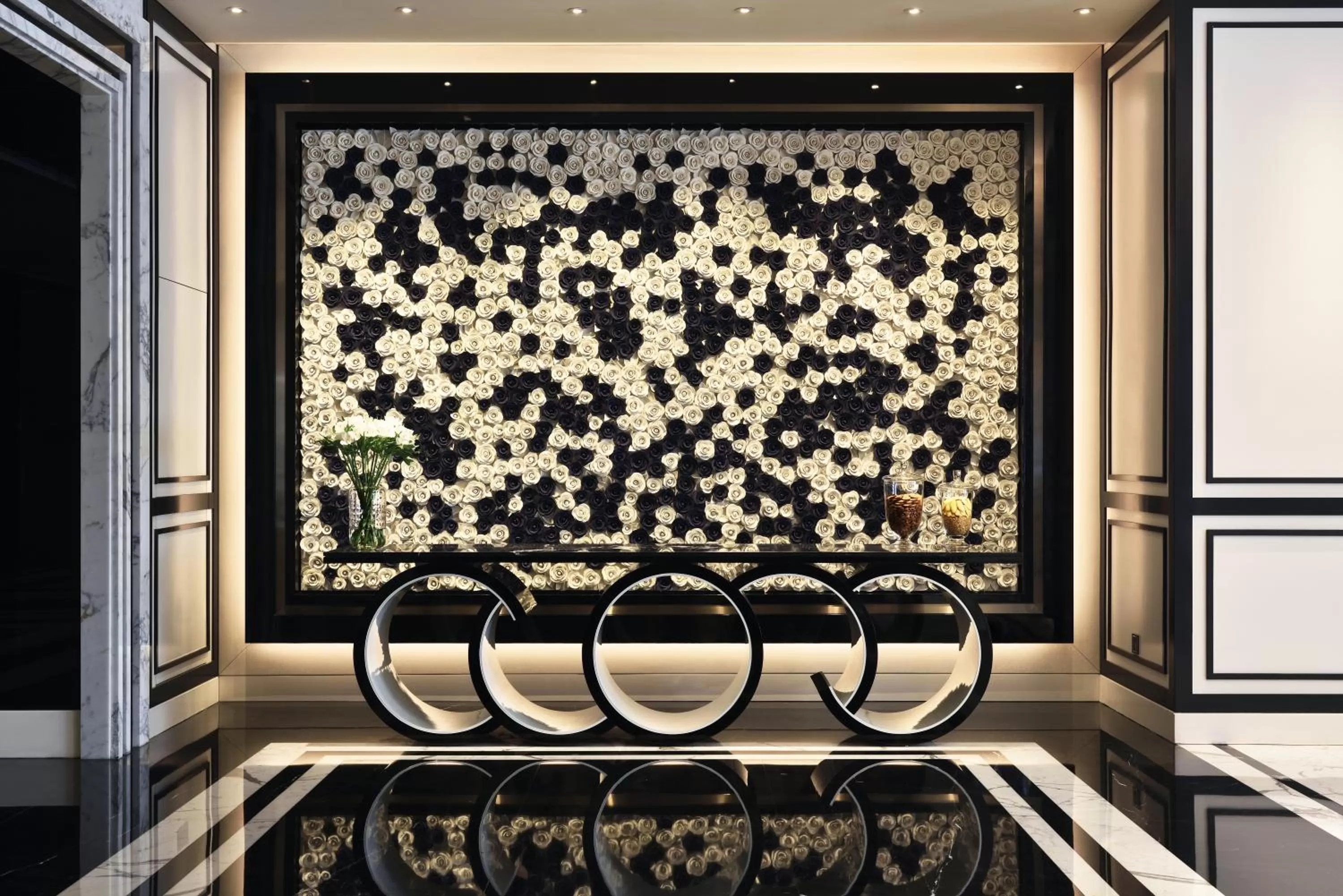 Decorative detail in Bellagio by MGM Shanghai - on the bund