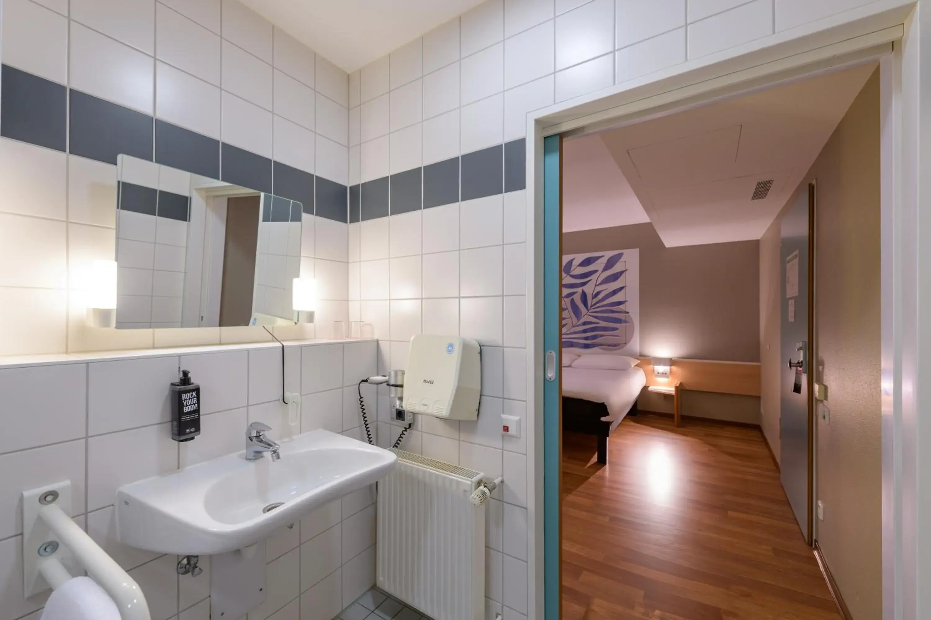 Toilet, Bathroom in ibis Heilbronn City