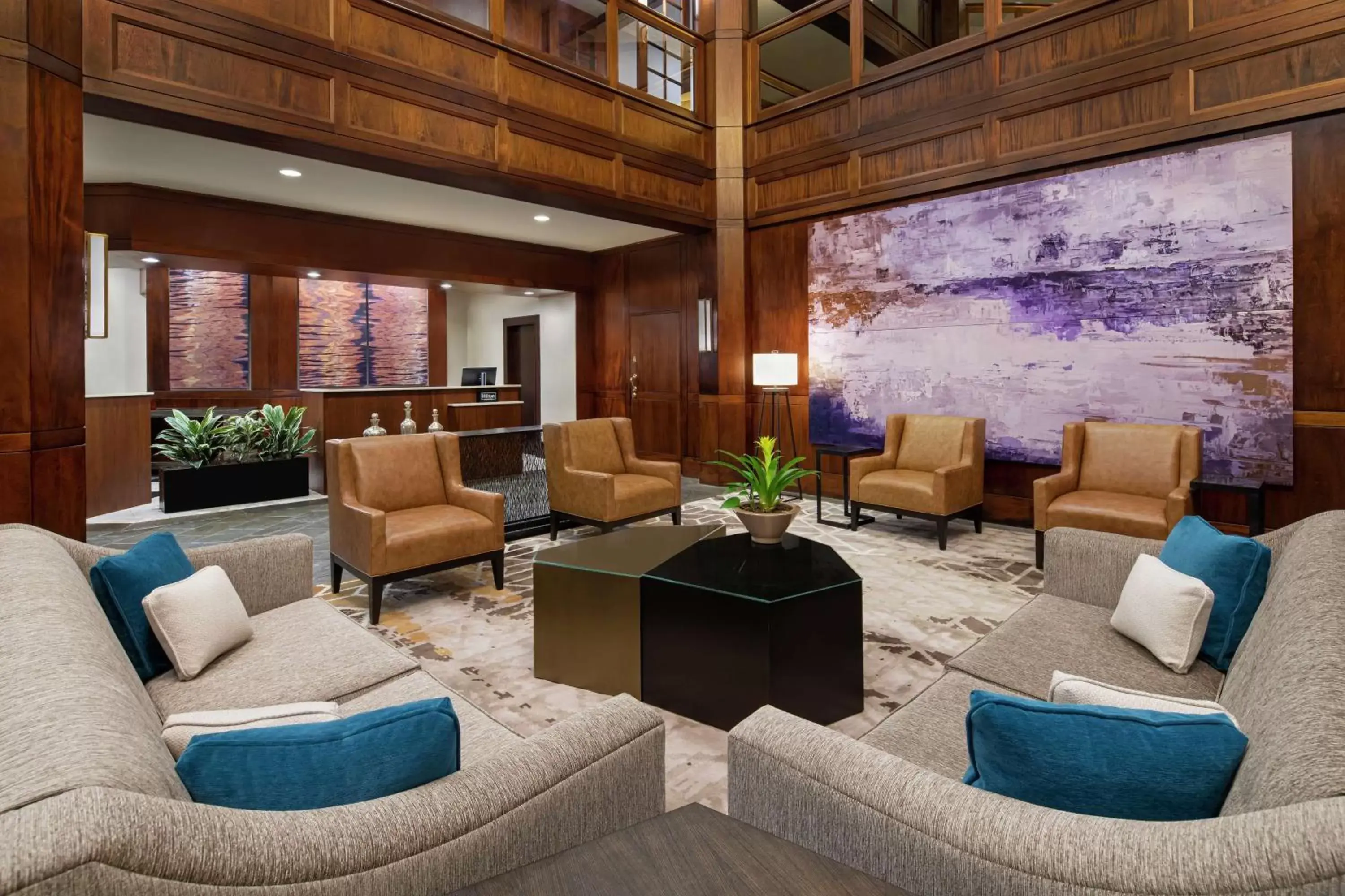 Lobby or reception, Lounge/Bar in DoubleTree Suites by Hilton Charlotte/SouthPark