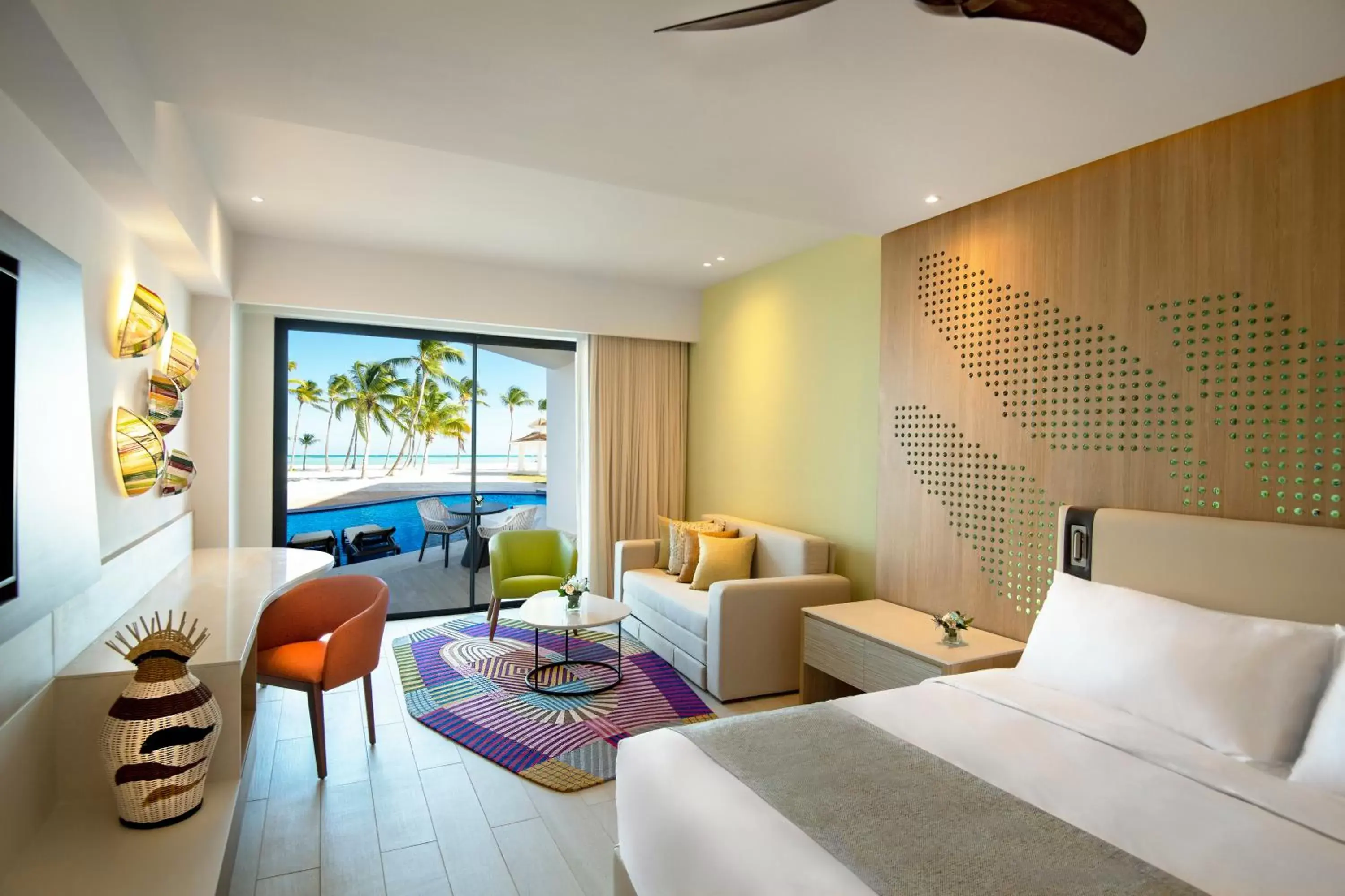 Oceanfront Swim-Up Club Junior Suite (Adults Only) - single occupancy in Hyatt Ziva Cap Cana Oceanfront Swim-Up Club Junior Suite (Adults Only) - single occupancy in Hyatt Ziva Cap Cana