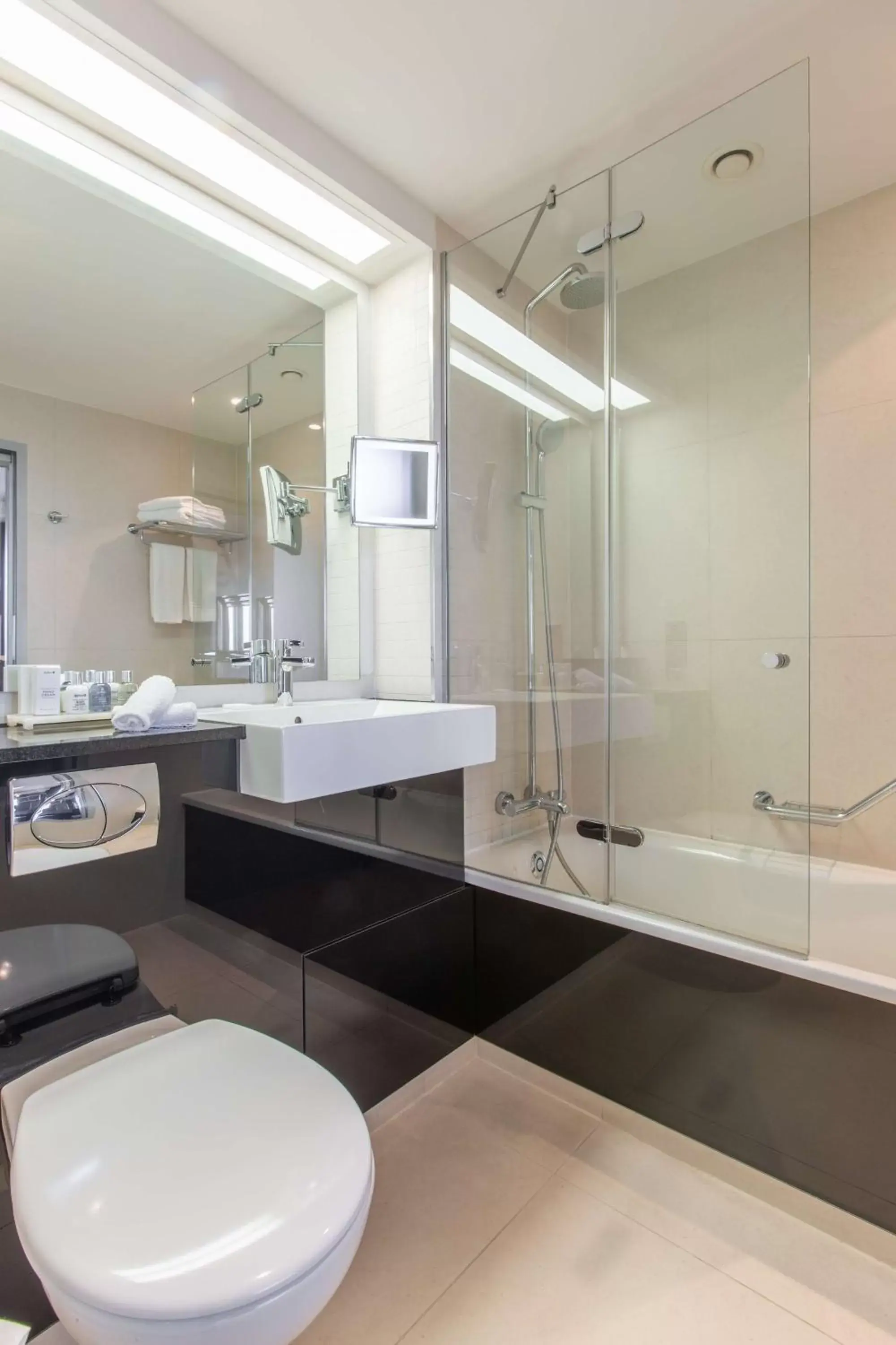Bathroom in Radisson Blu Hotel, Hamburg