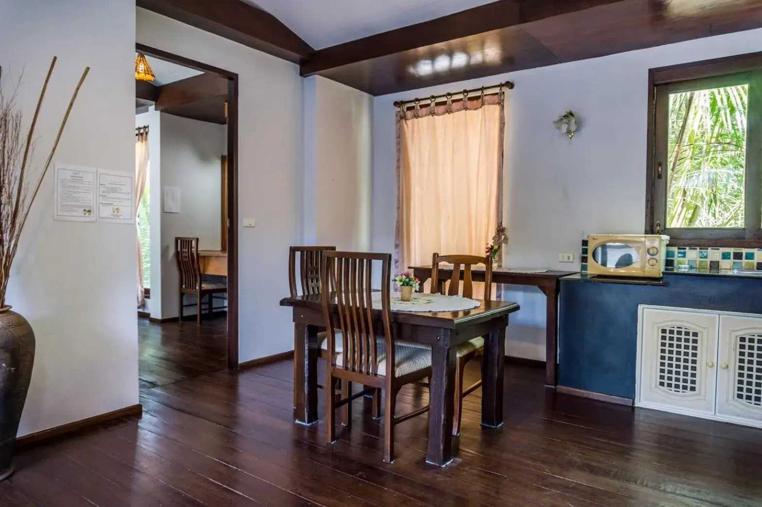 Dining Area in Sasitara Residence