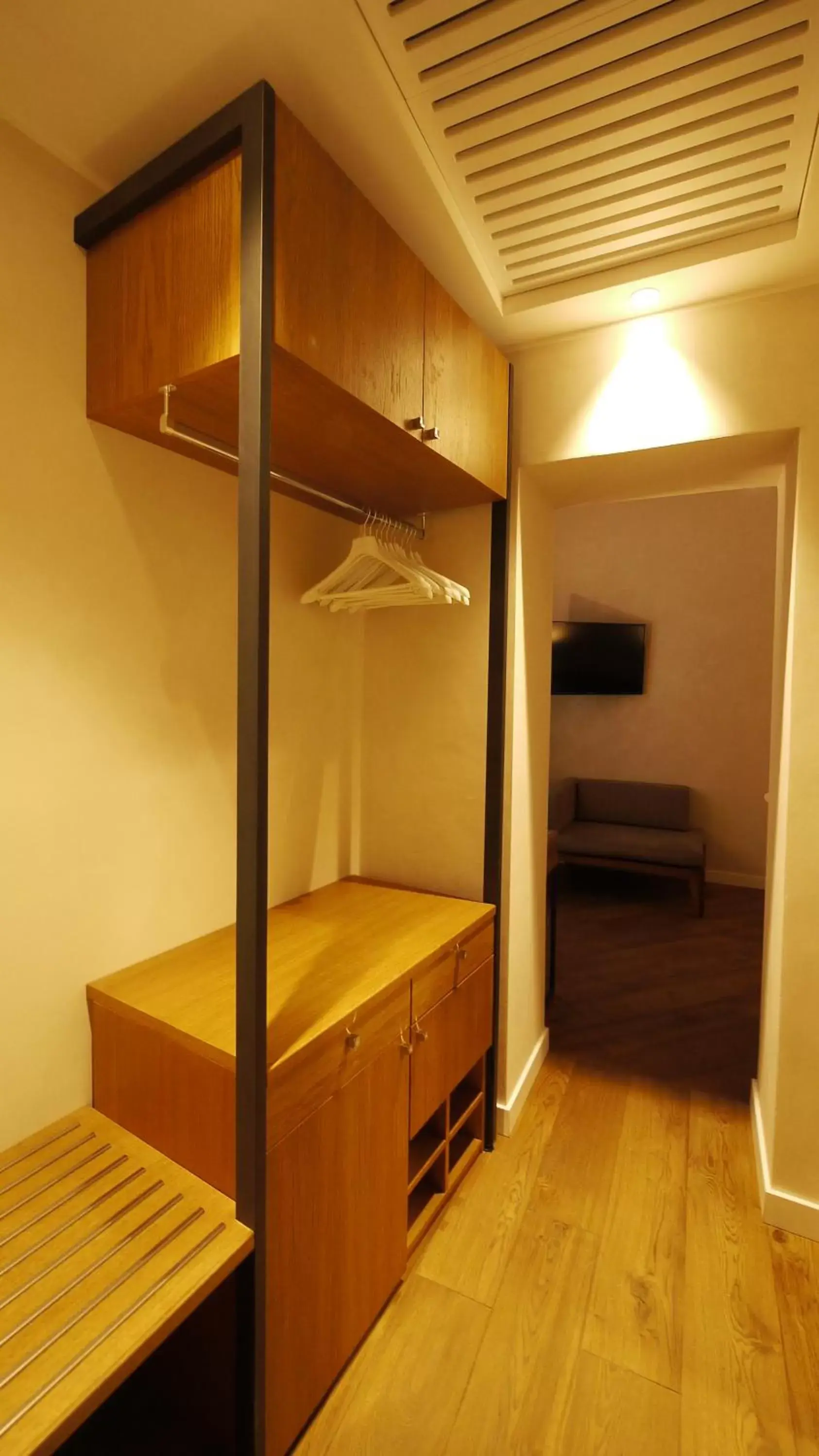 Other, Bunk Bed in Hotel Elite