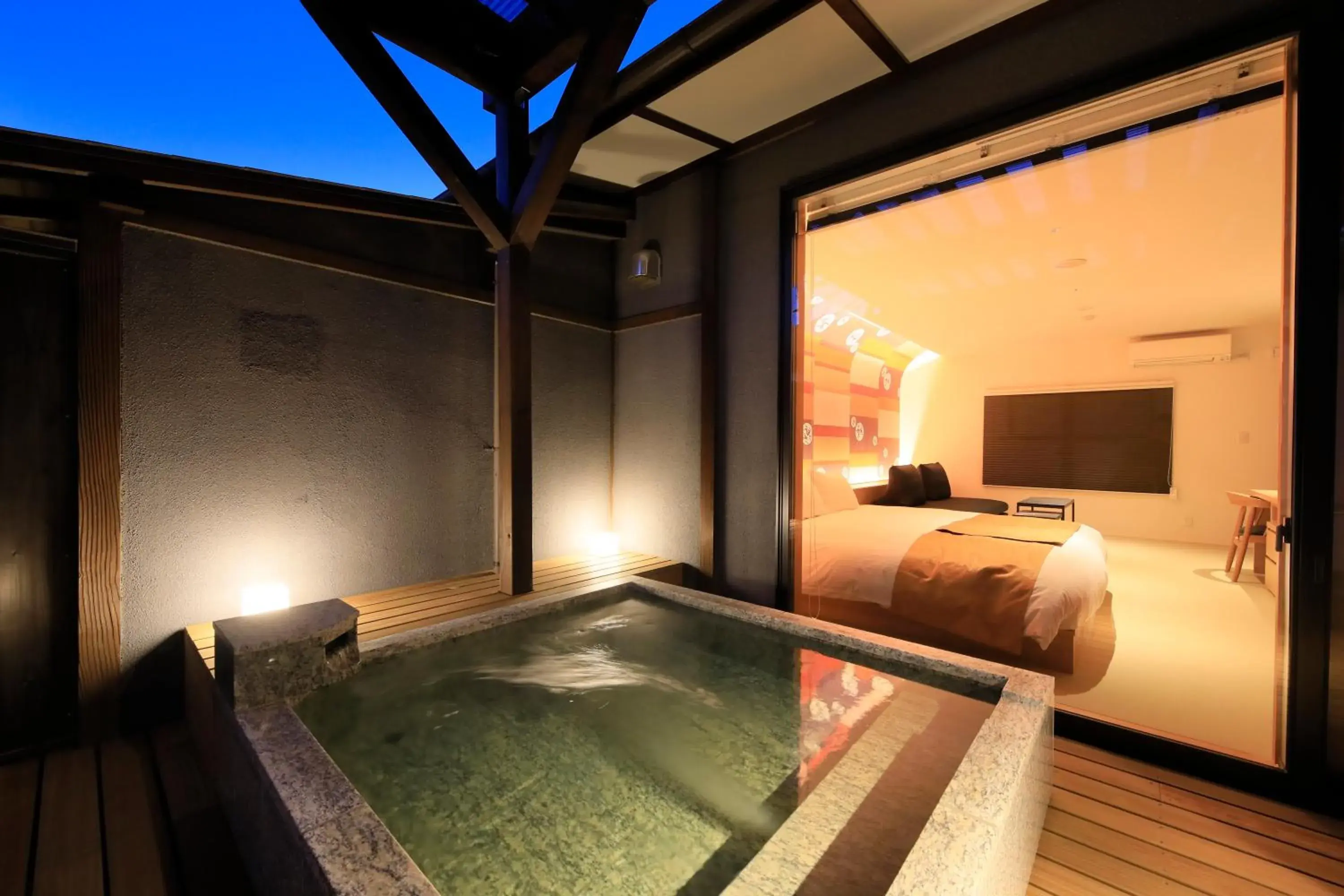 Open Air Bath in Fuji Onsenji Yumedono