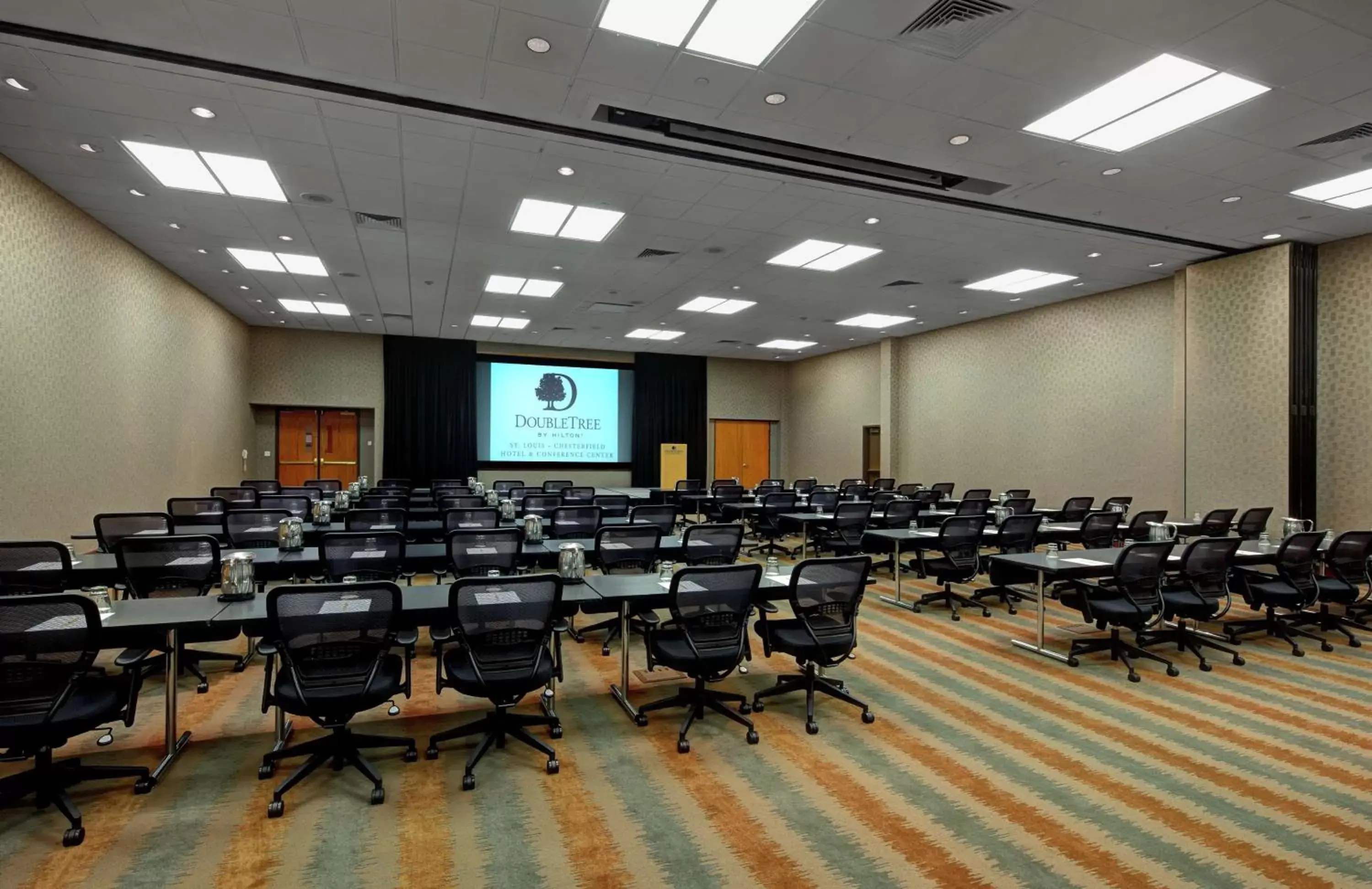 Meeting/conference room in DoubleTree by Hilton Hotel St. Louis - Chesterfield