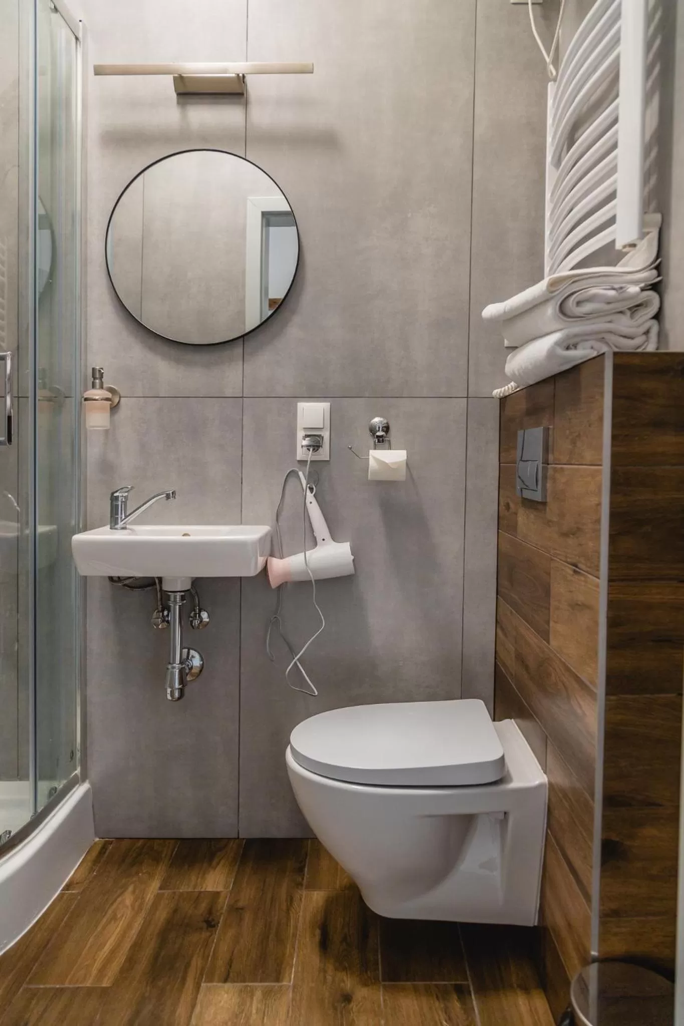 Shower in The Old Townhouse