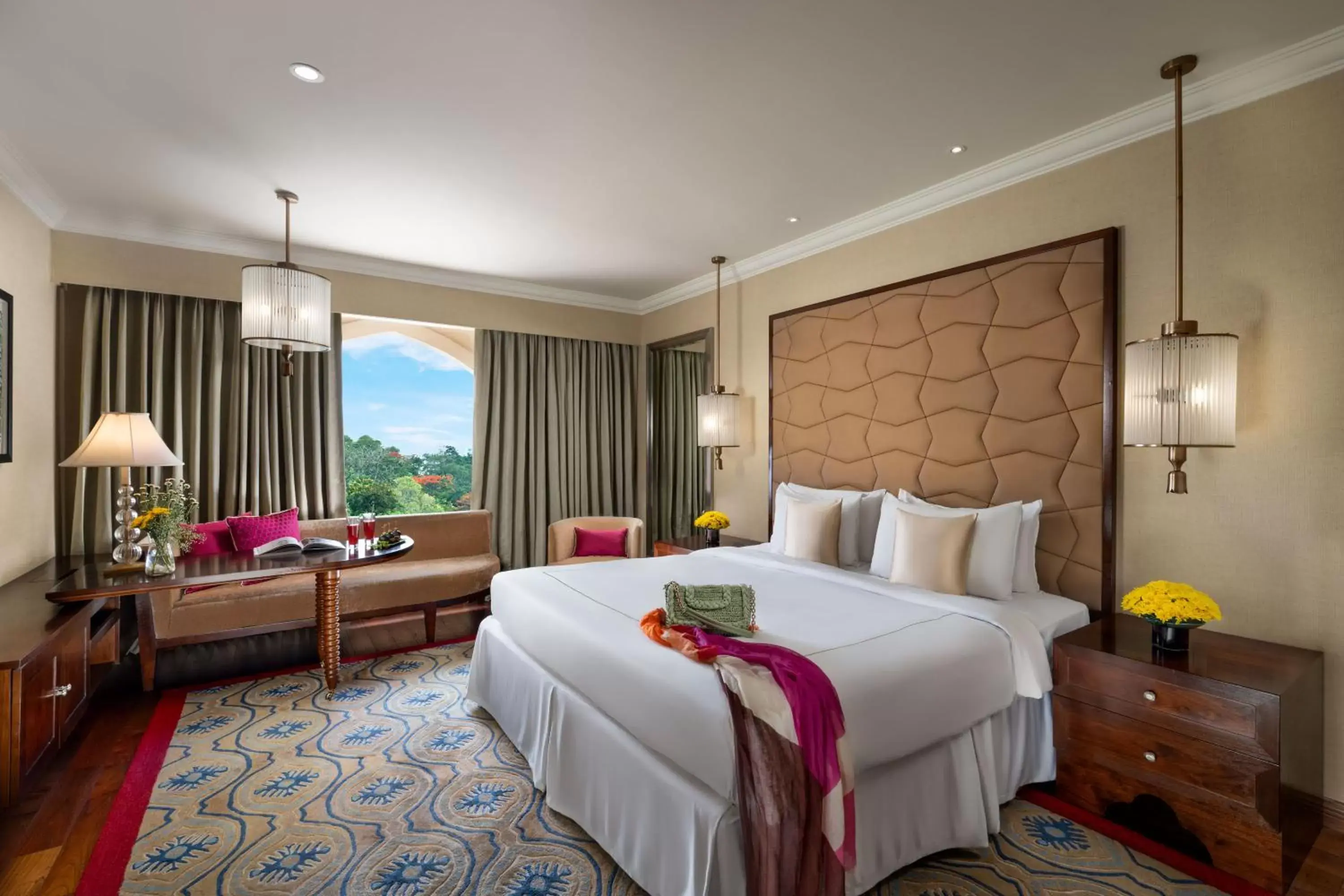 Seating area, Bed in Taj Krishna Seating area, Bed in Taj Krishna