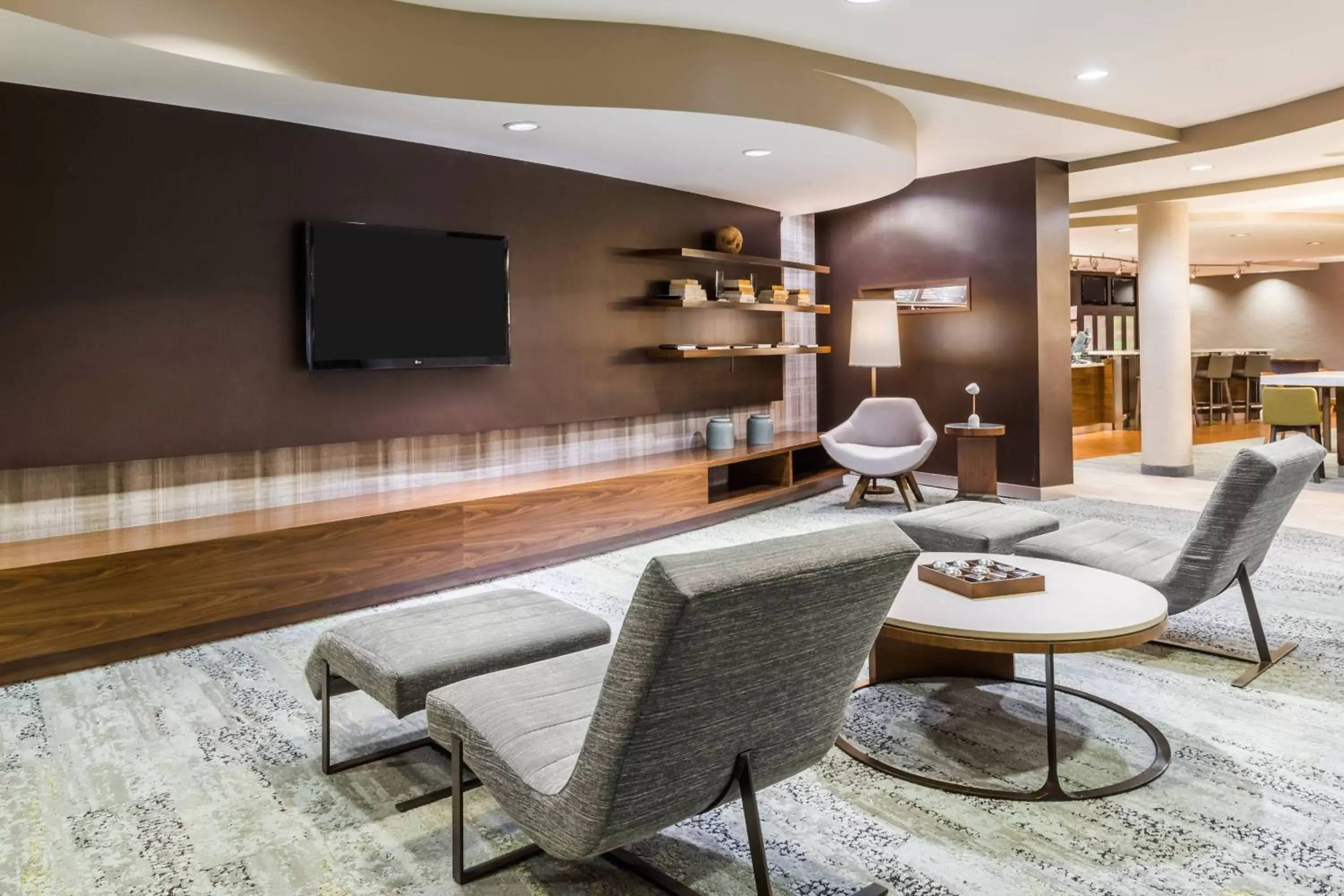 Lobby or reception, Seating Area in Courtyard by Marriott Providence Lincoln