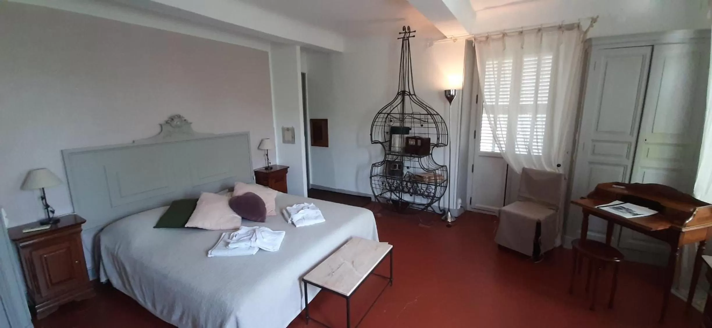 Bed in Bed and Breakfast La Grande Lauzade