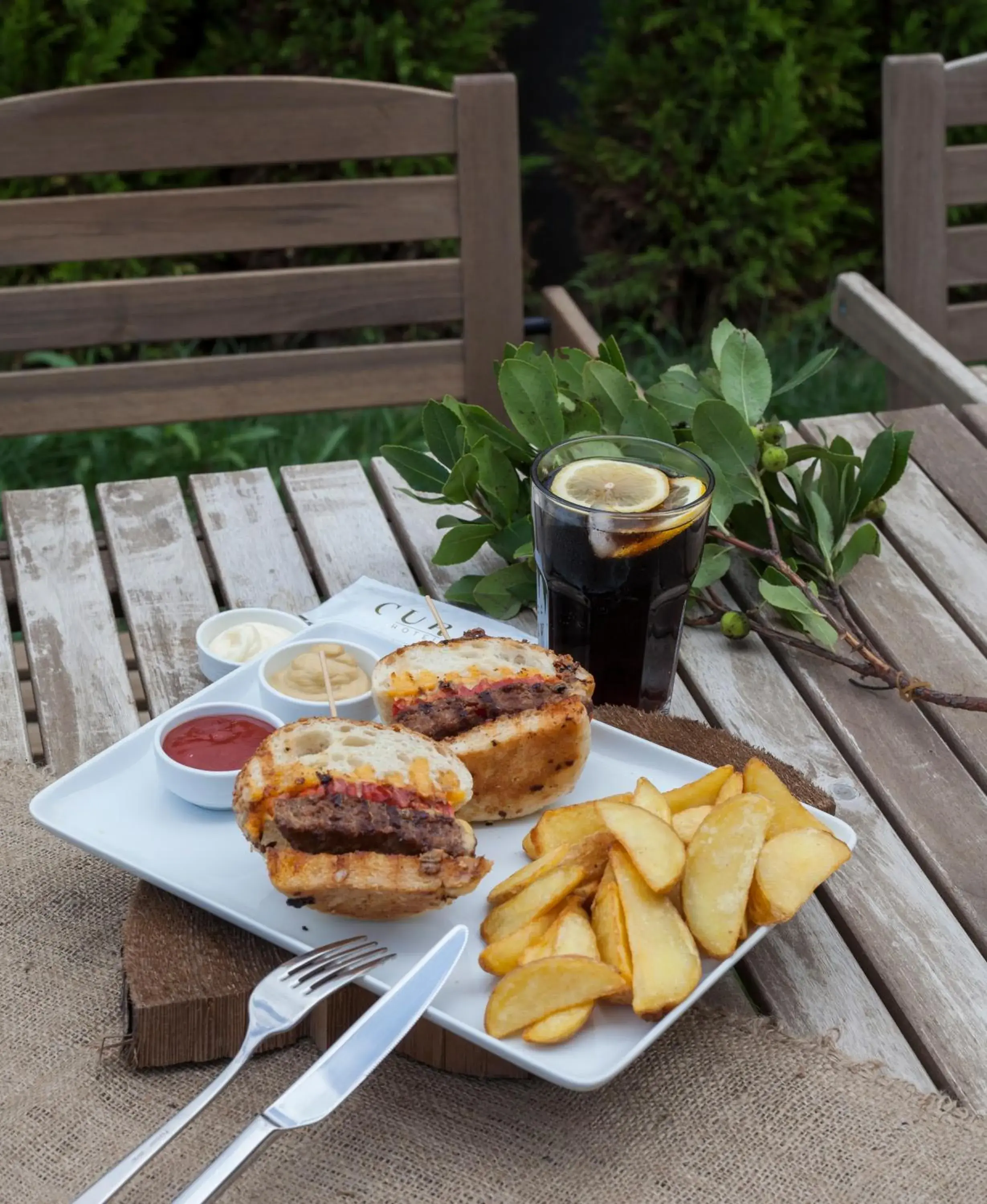 Food and drinks in Hotel Cura Food and drinks in Hotel Cura