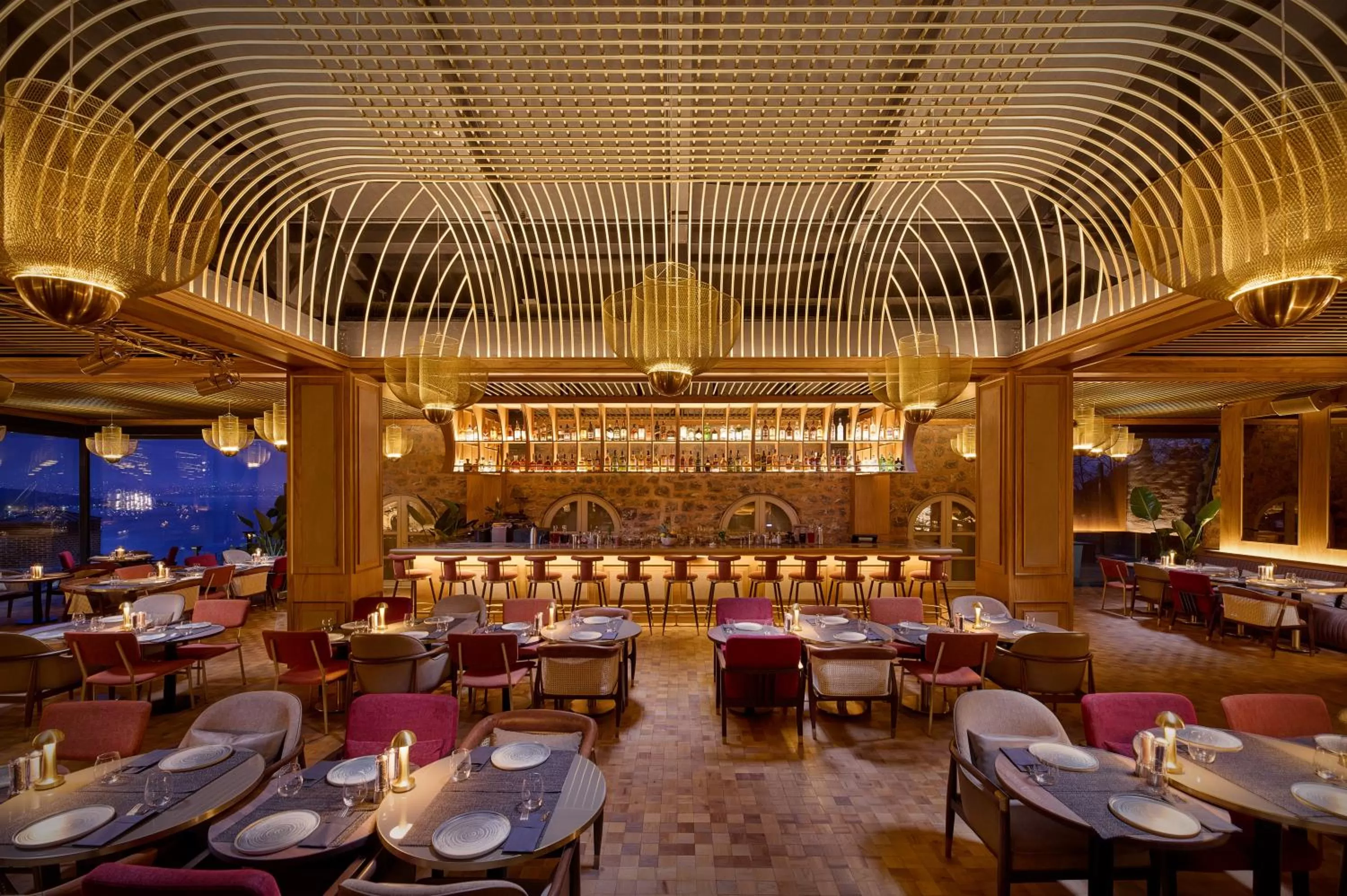 Restaurant/places to eat in Six Senses Kocatas Mansions