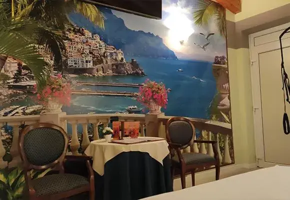 Restaurant/Places to Eat in Hotel Don Carlo