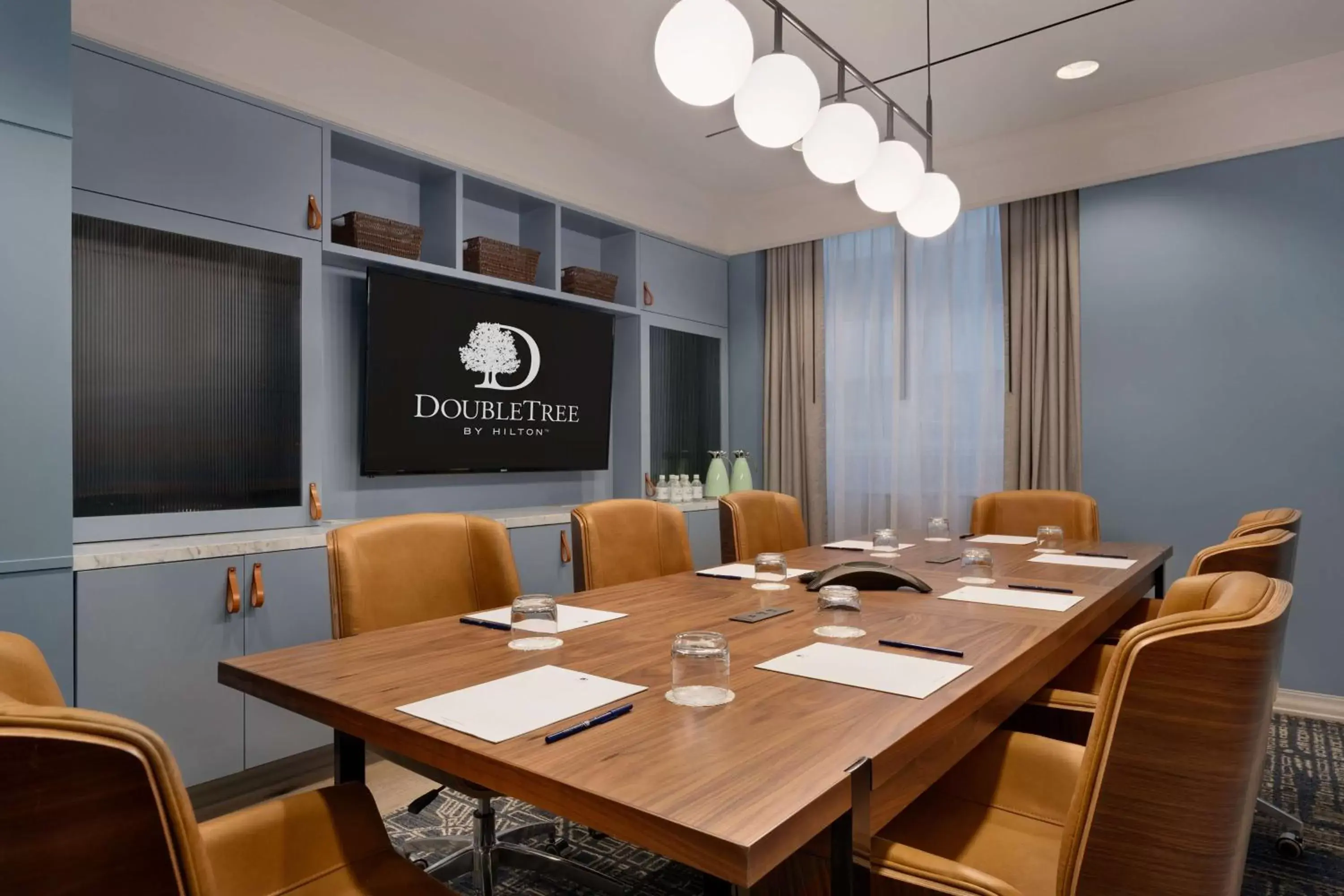 Meeting/conference room in DoubleTree by Hilton New York Downtown