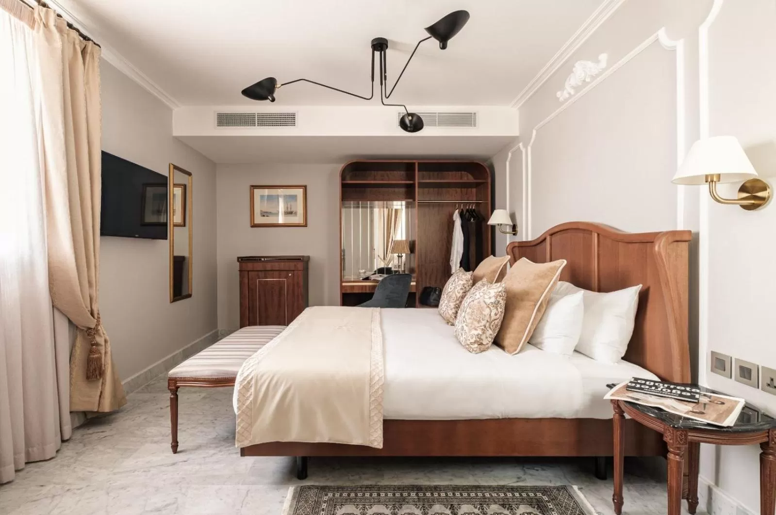 Bedroom, Bed in The Gomerino Hotel