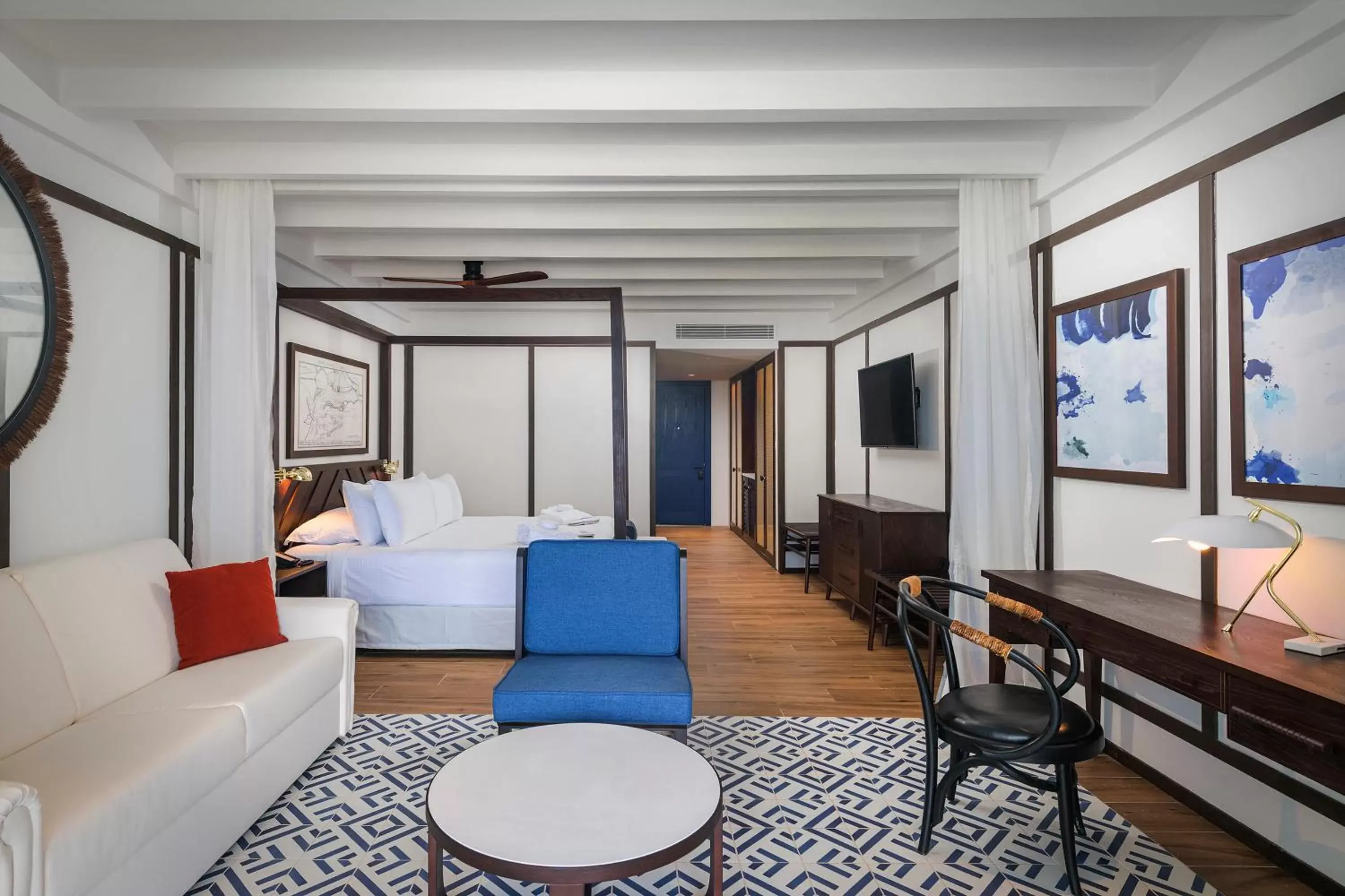 Seating area, Bed in Ocean Coral Spring Resort - All Inclusive Seating area, Bed in Ocean Coral Spring Resort - All Inclusive