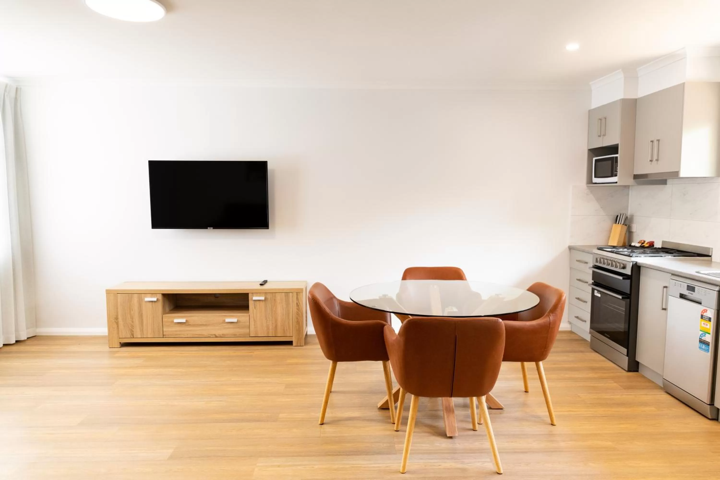 TV and multimedia in Econo Lodge Mildura