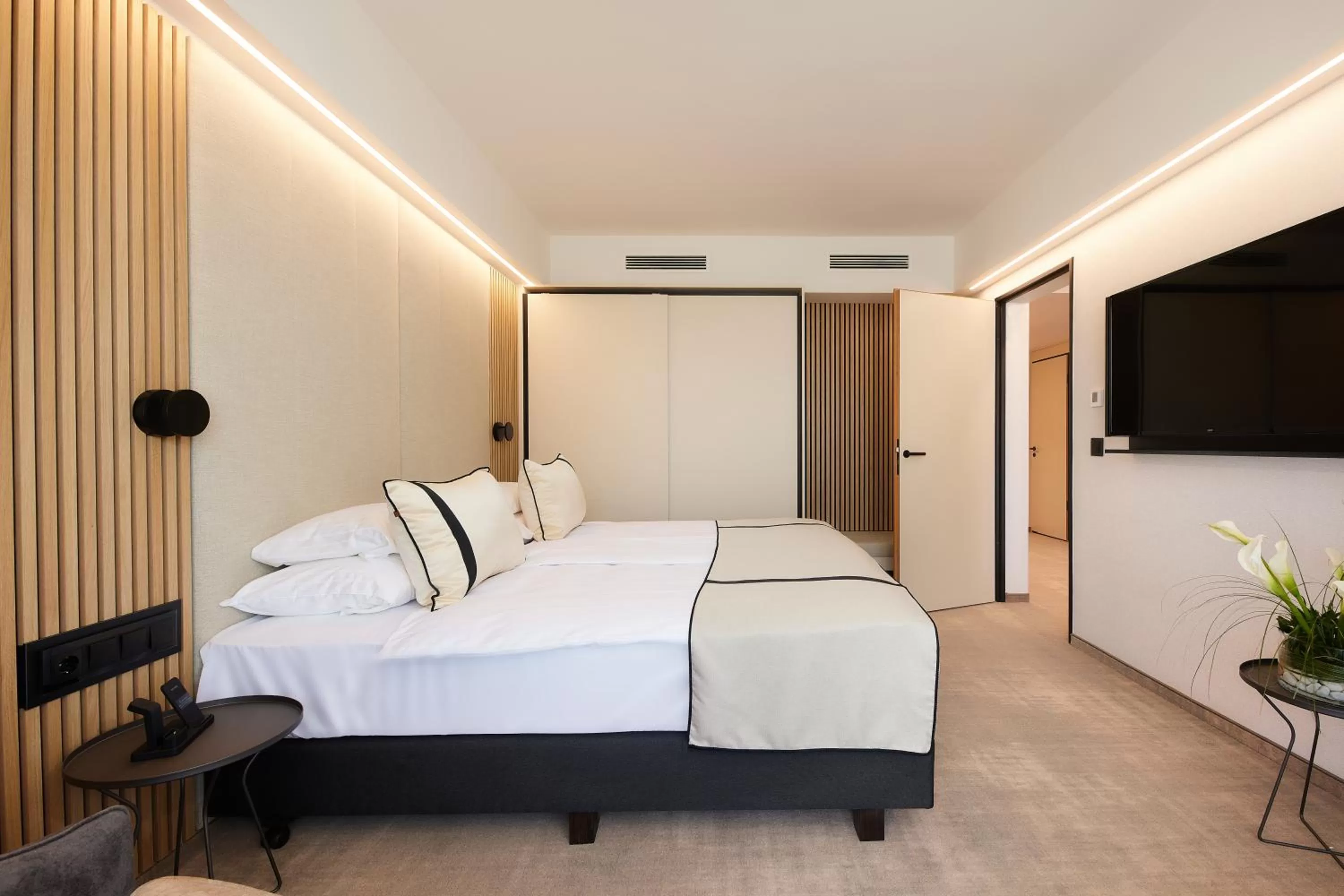 Bed in LUA Resort - Adults only