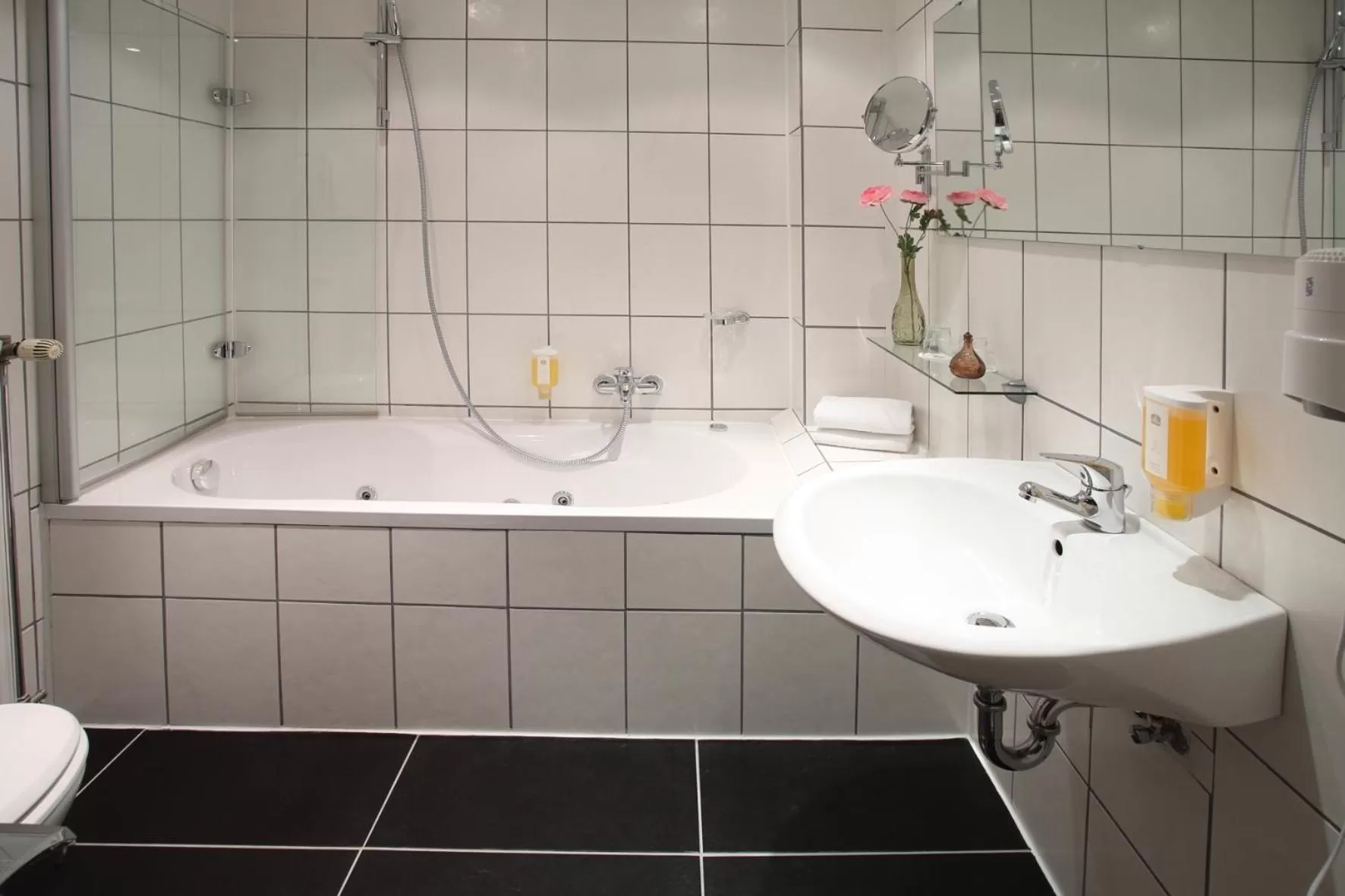 Bathroom in Best Western Hotel Rosenau