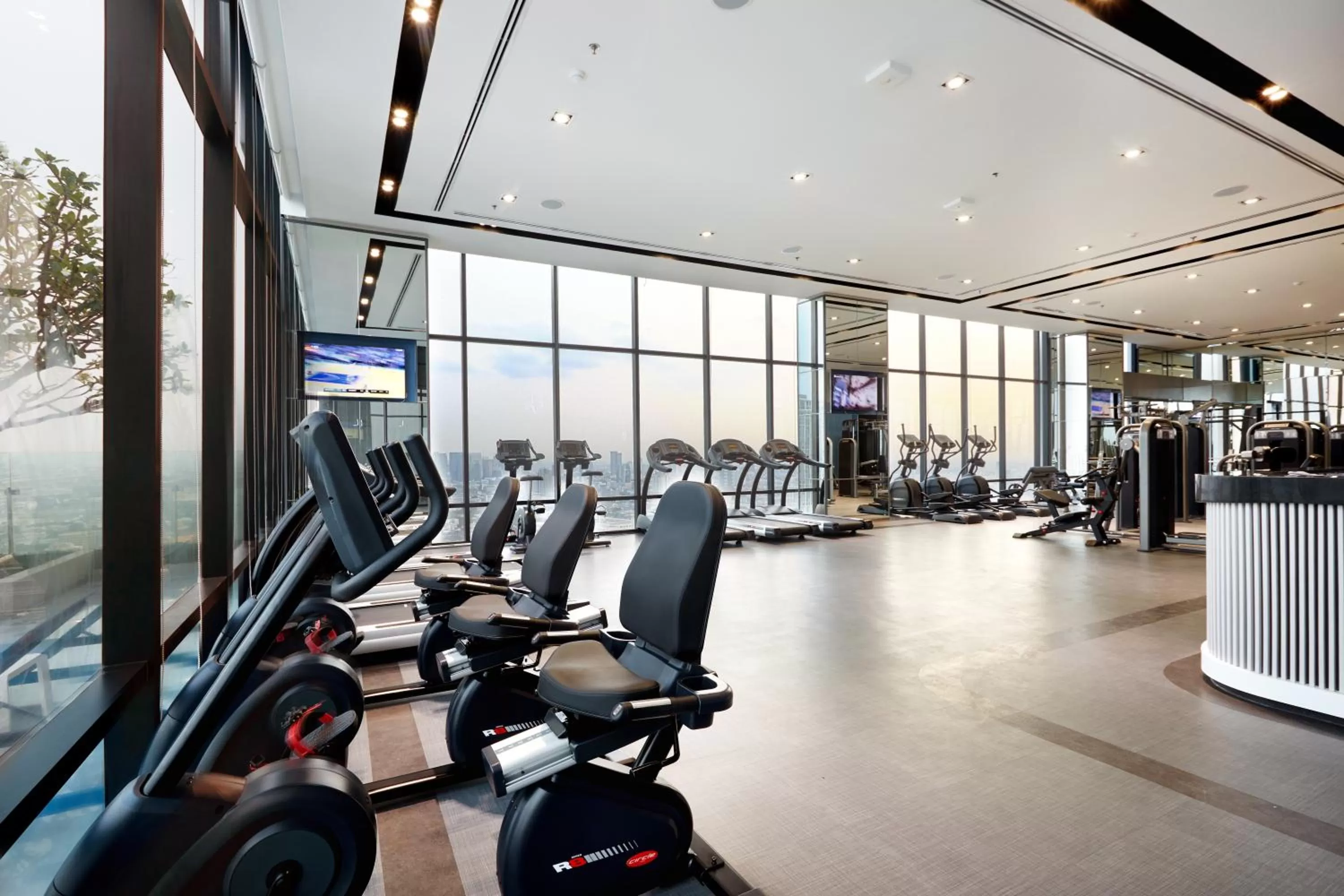 Fitness centre/facilities in The Quarter Ari by UHG