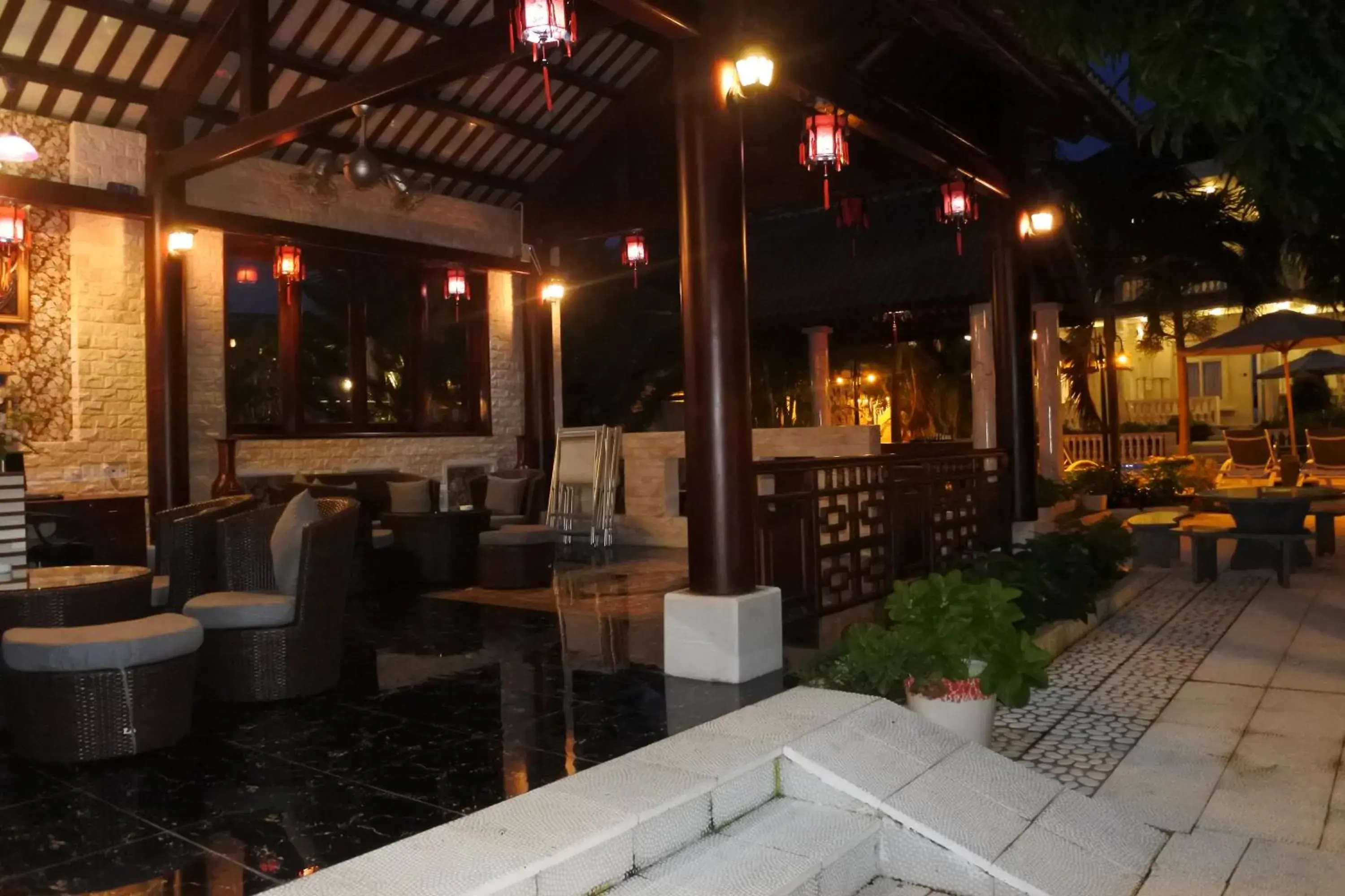 Night, Restaurant/Places to Eat in Godiva Villa Phu Quoc