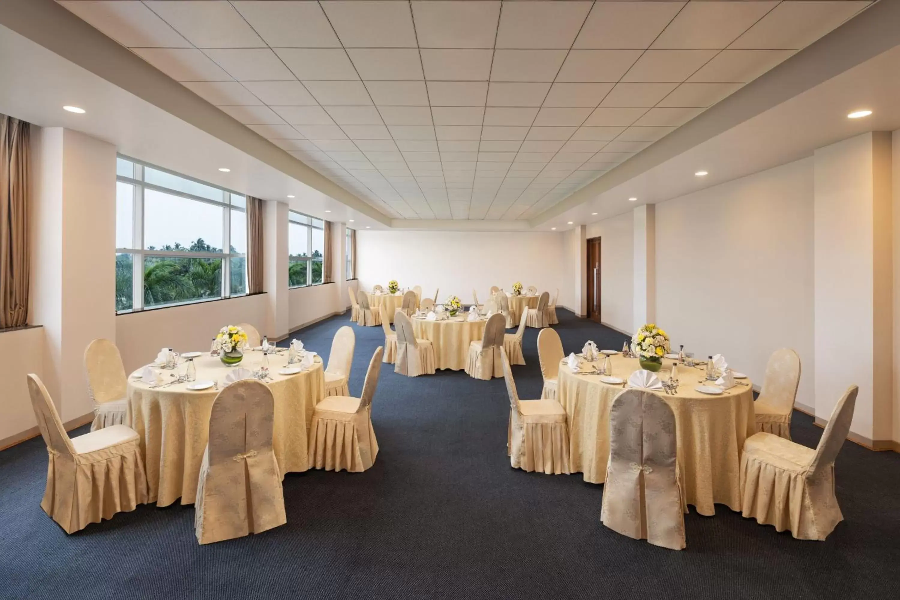 Meeting/conference room, Banquet Facilities in Four Points by Sheraton Mahabalipuram Resort & Convention Center