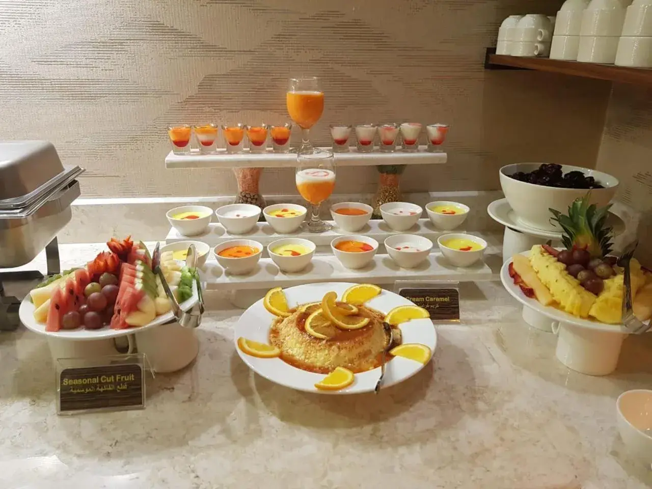 Food and drinks in Muscat Gate Hotel