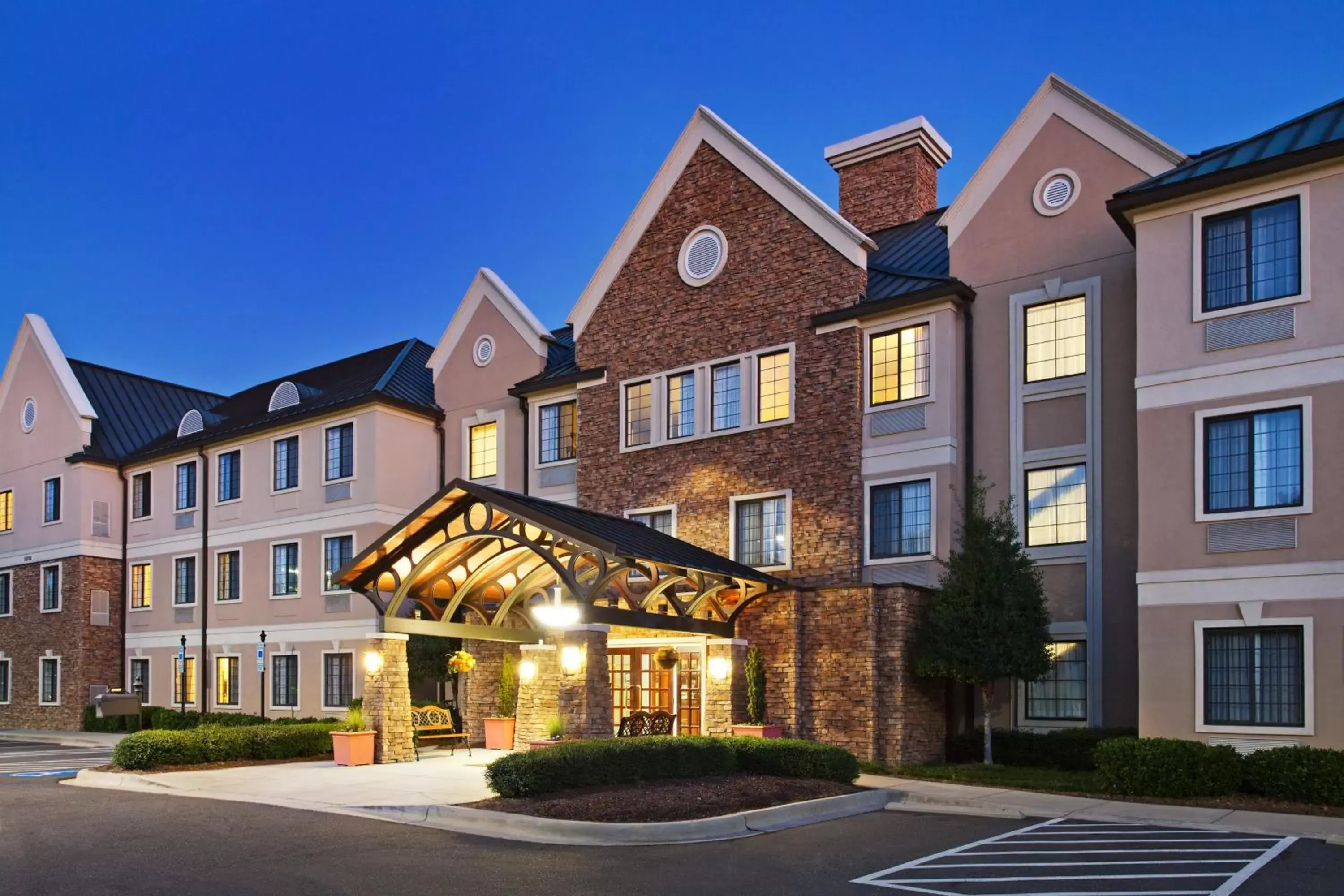 Property building in Staybridge Suites - Charlotte Ballantyne by IHG Property building in Staybridge Suites - Charlotte Ballantyne by IHG