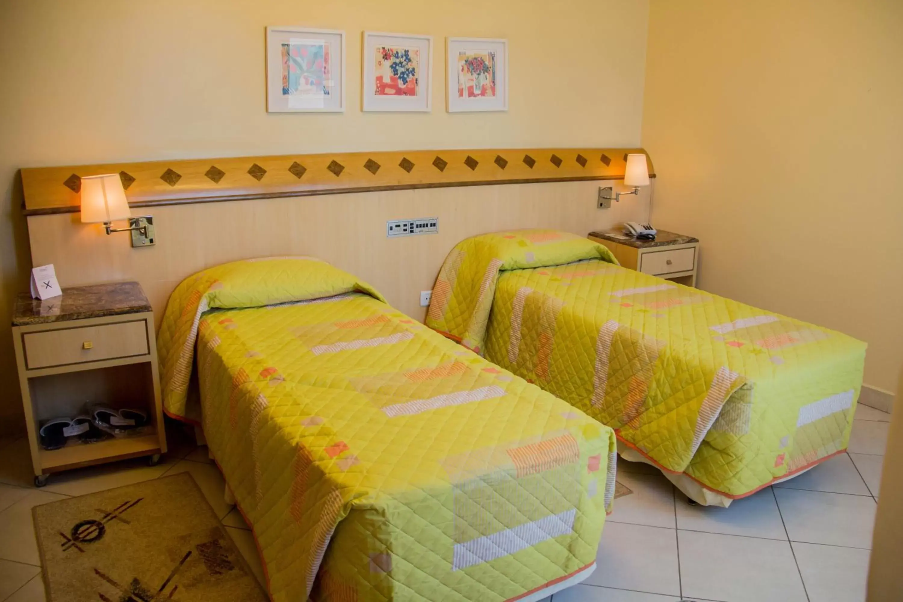 Twin Room - single occupancy in L'Opera Hotel Twin Room - single occupancy in L'Opera Hotel